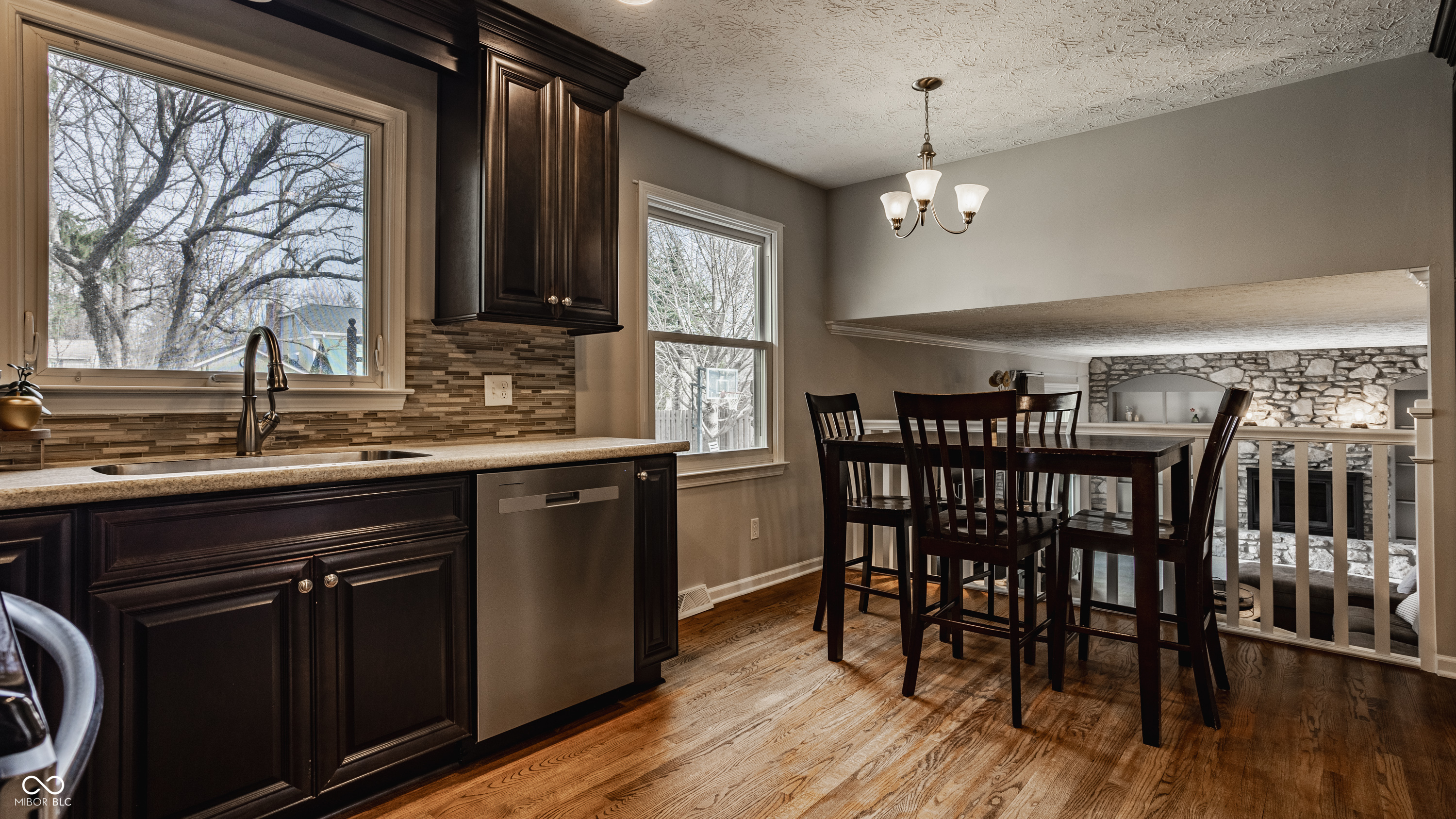 4528 Brookshire Parkway