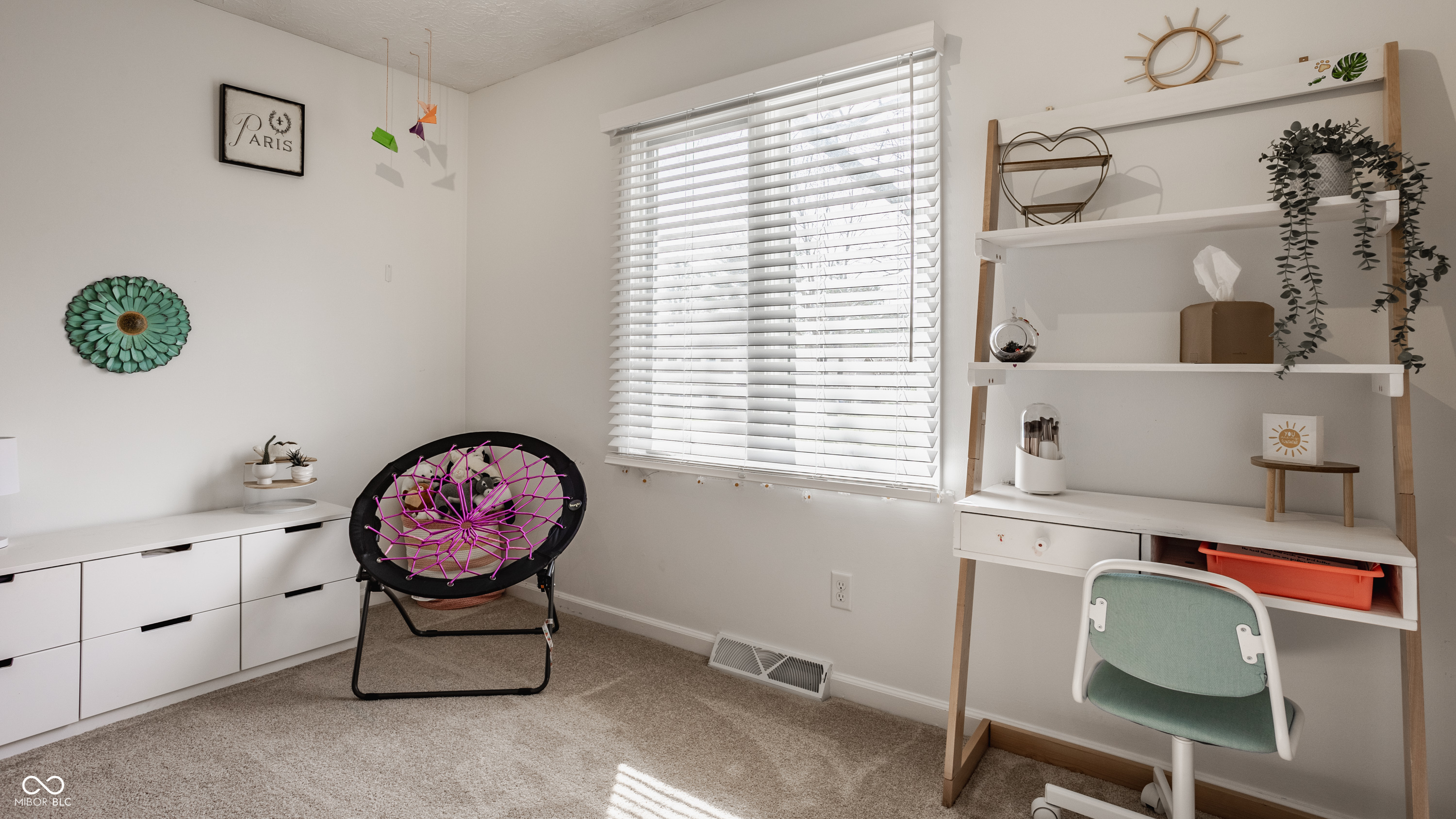 4528 Brookshire Parkway