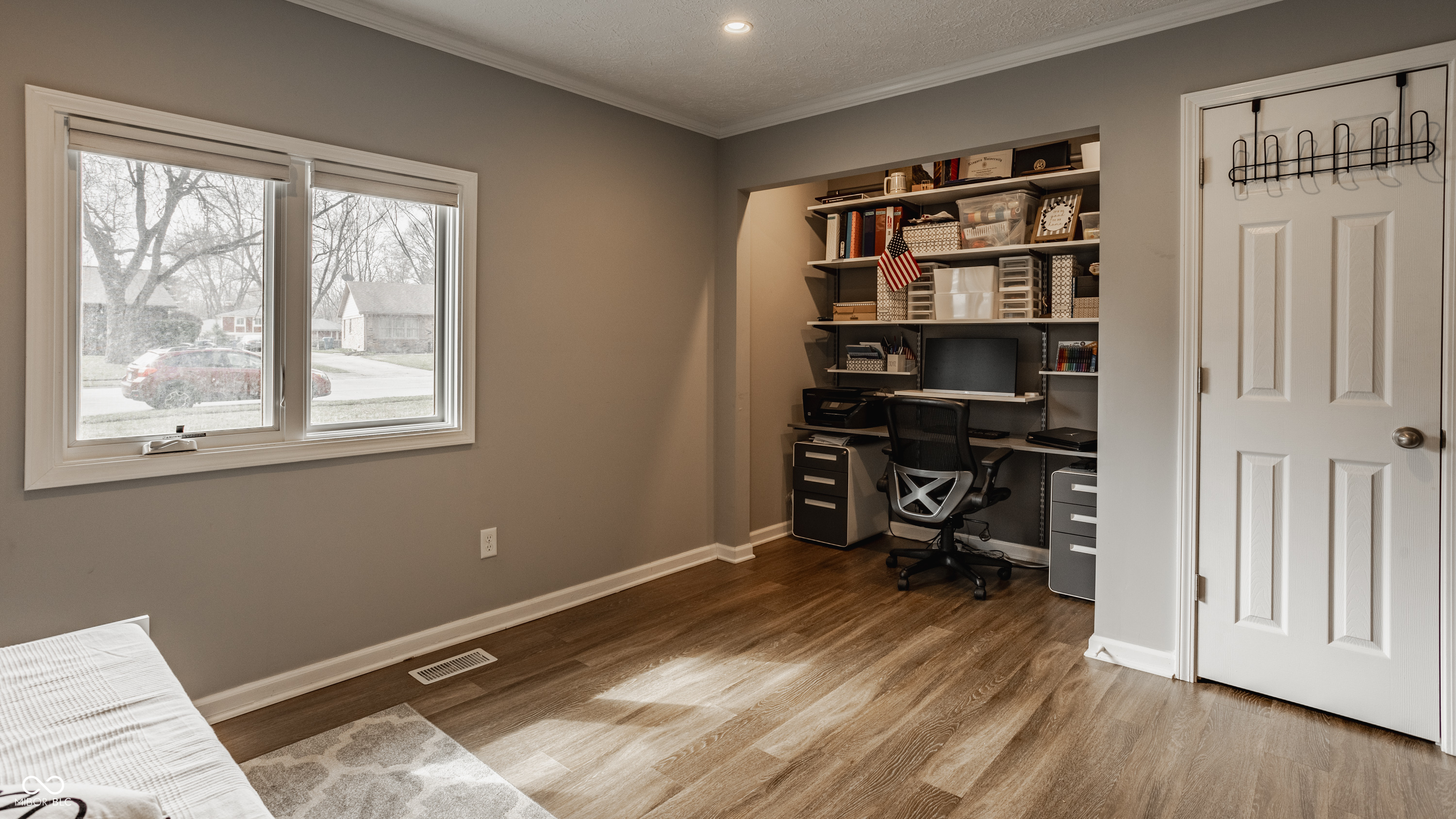 4528 Brookshire Parkway