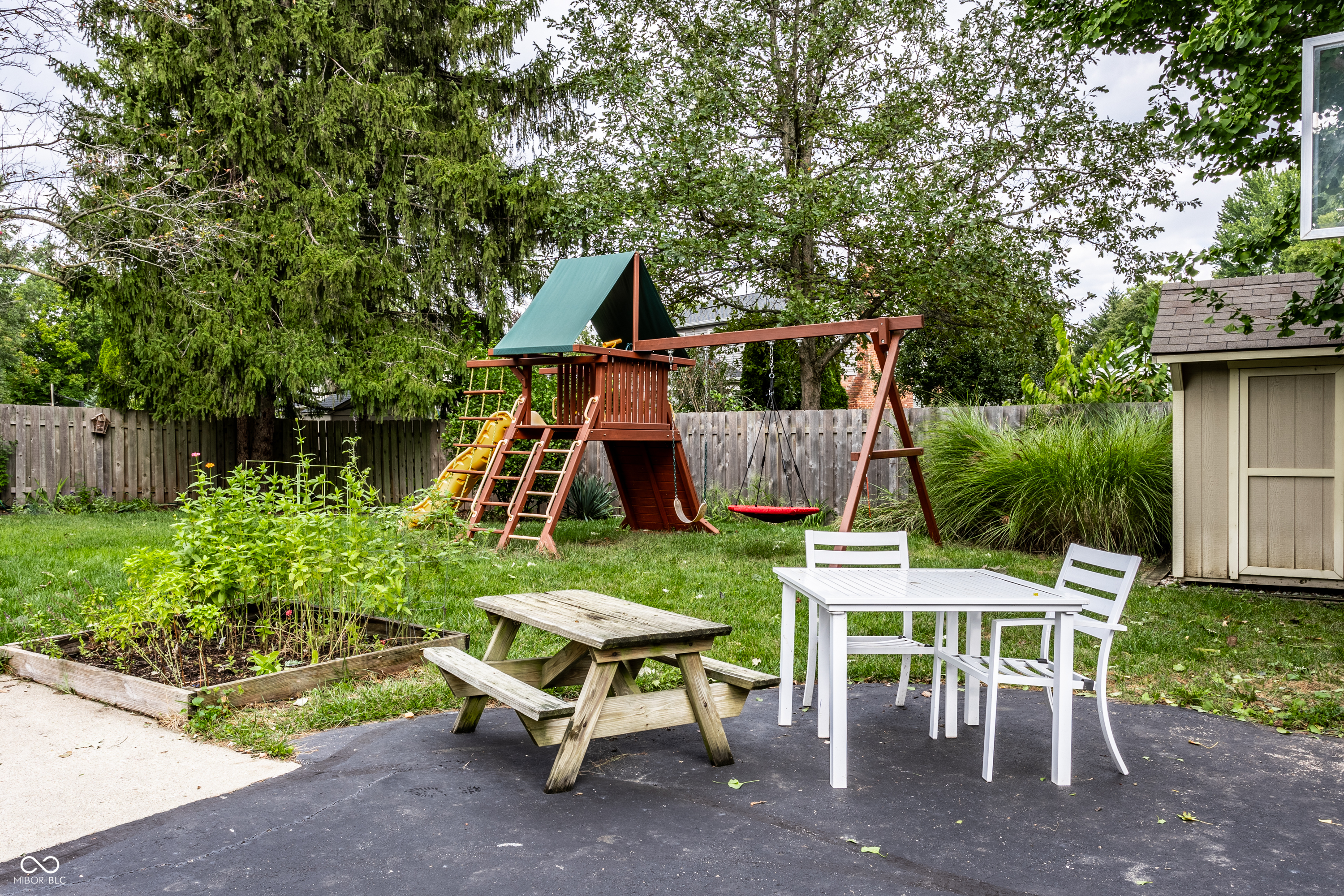 4528 Brookshire Parkway