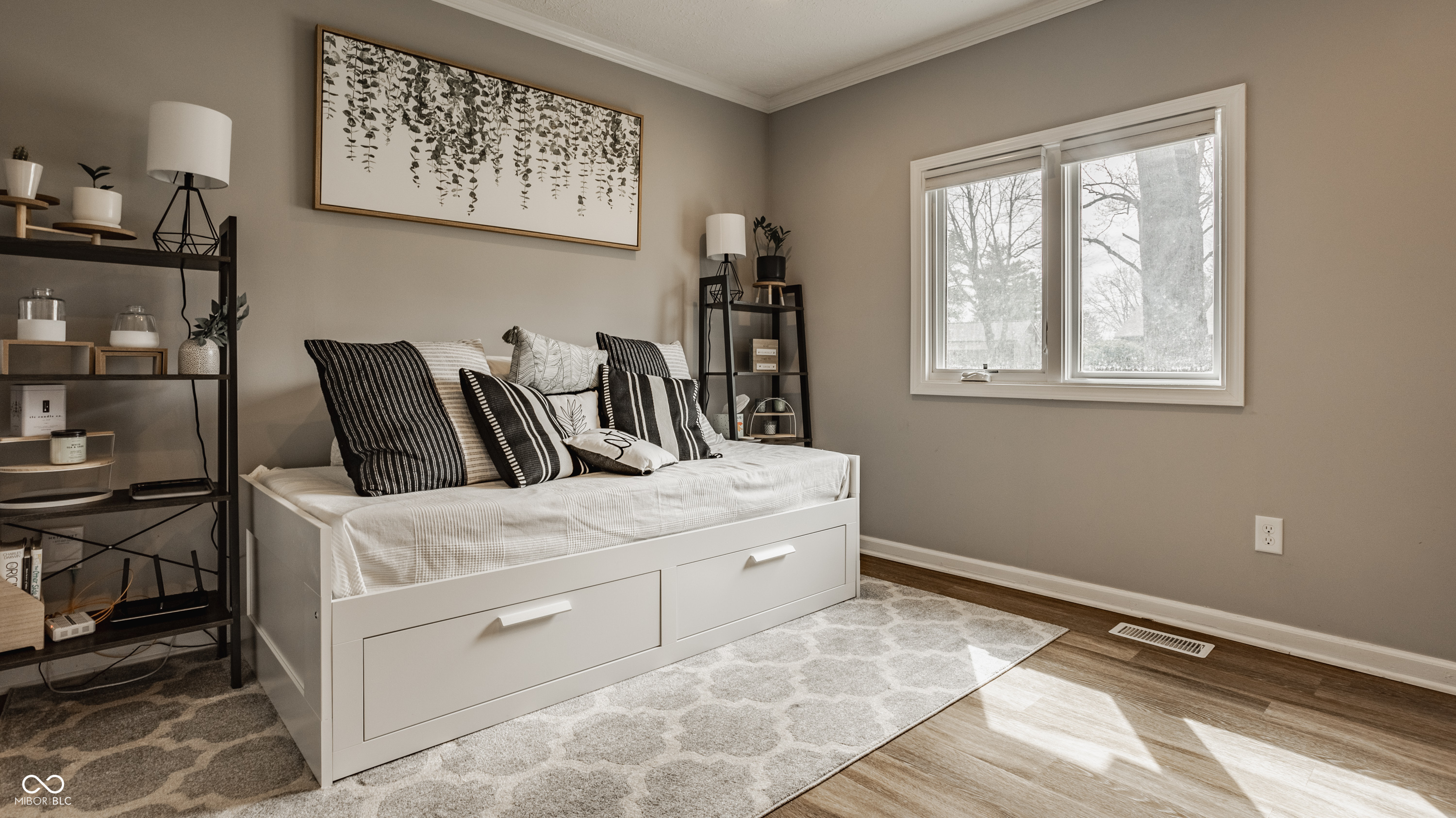 4528 Brookshire Parkway