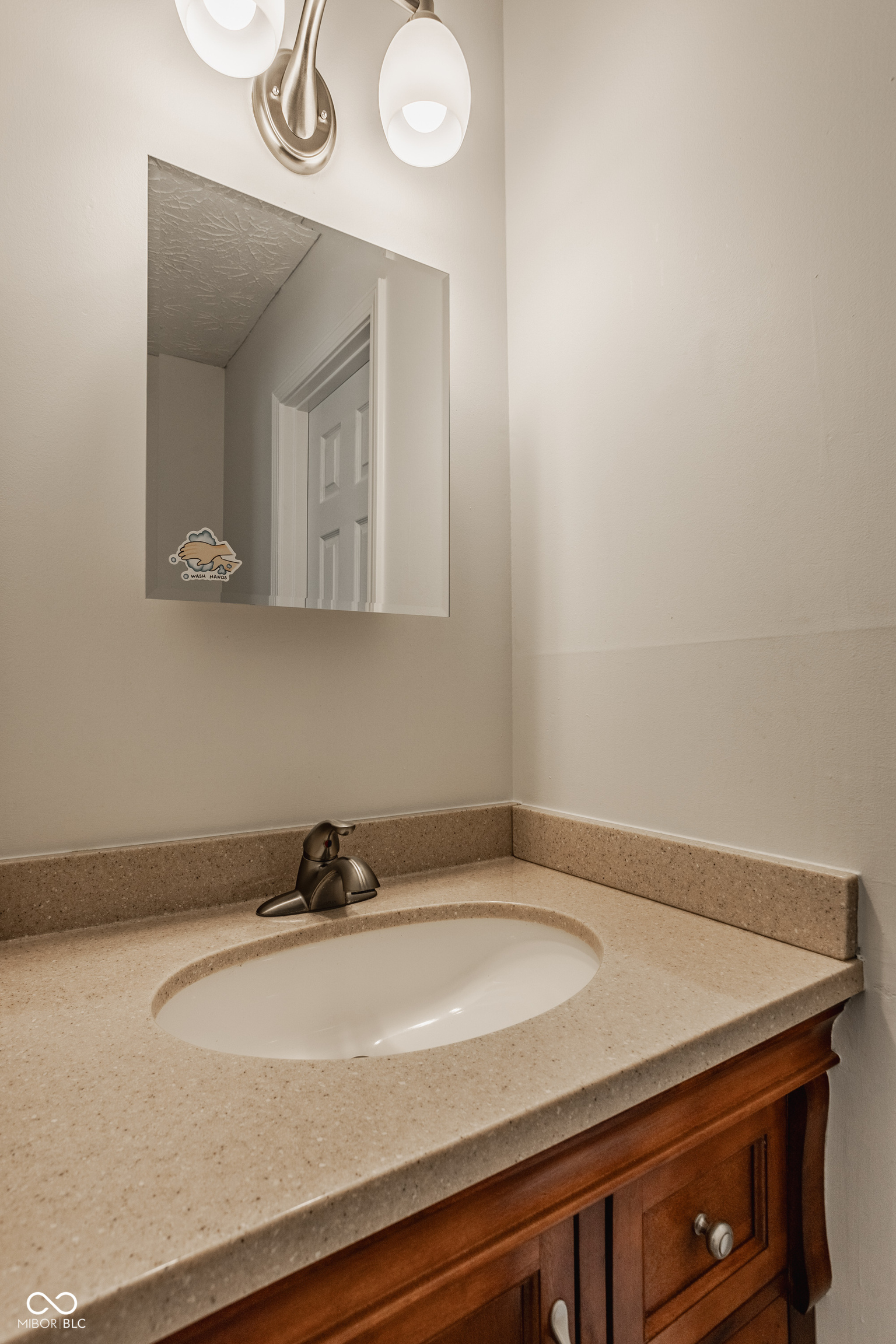 4528 Brookshire Parkway