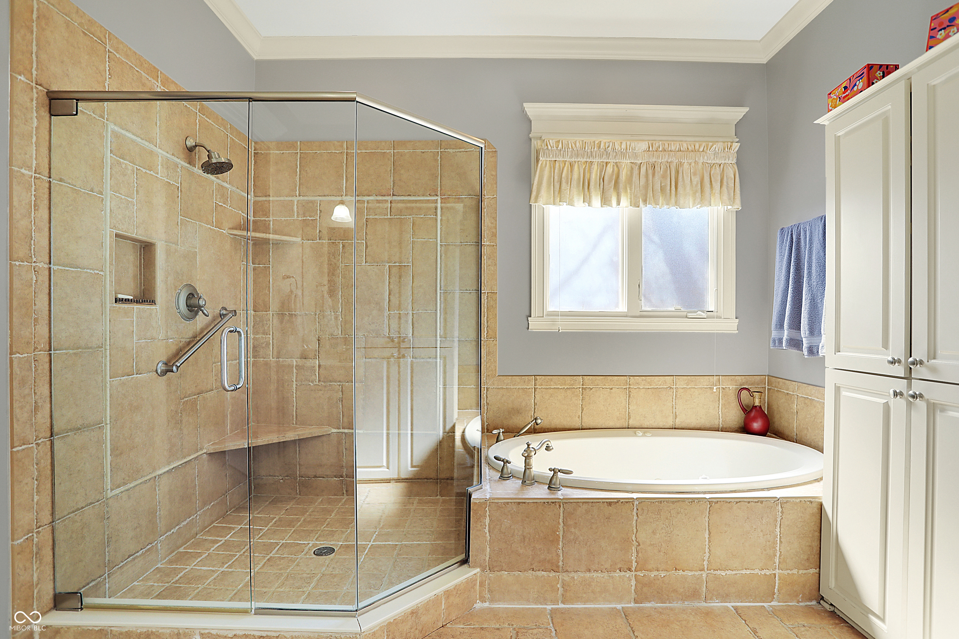 16129 Brookhollow Drive