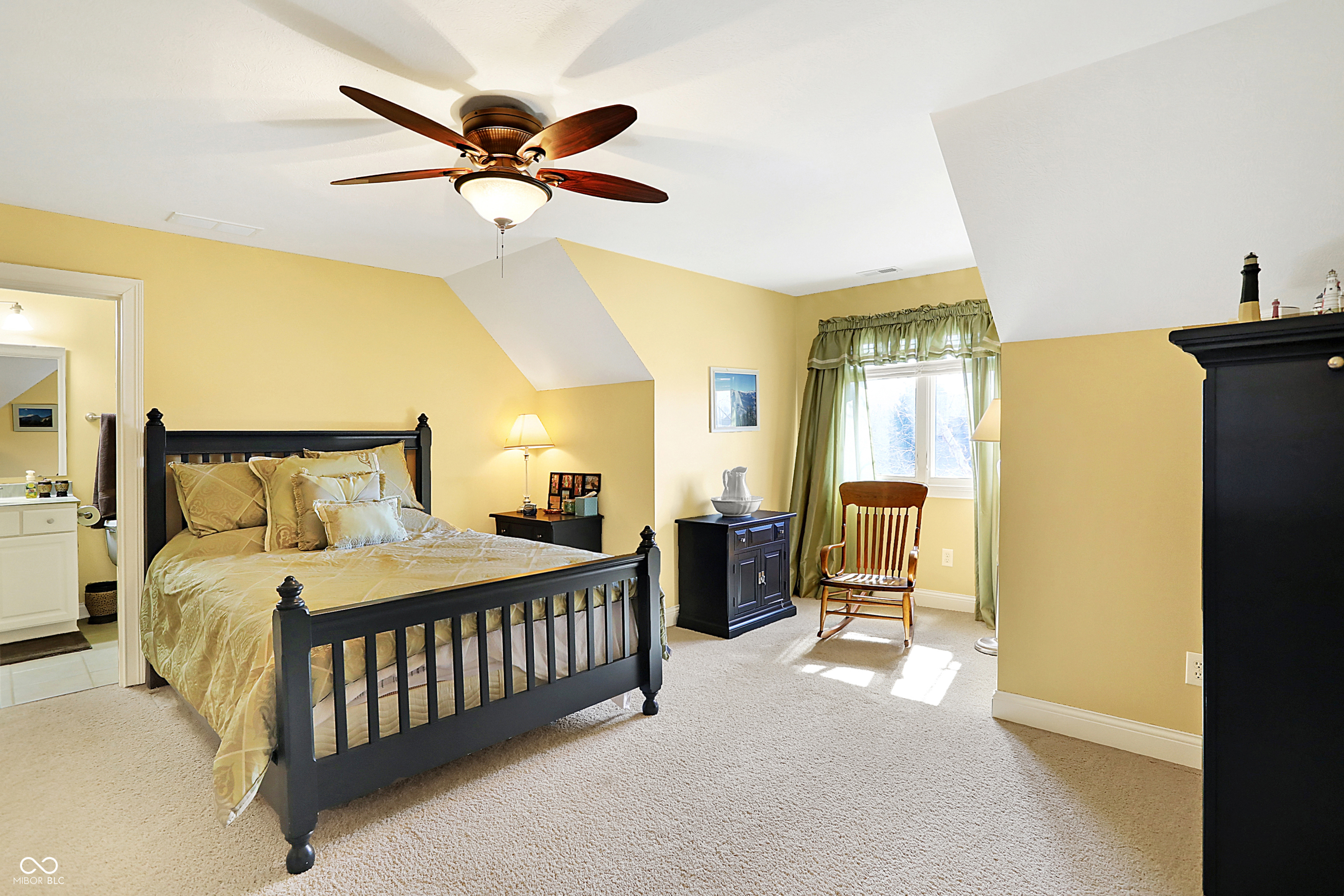 16129 Brookhollow Drive