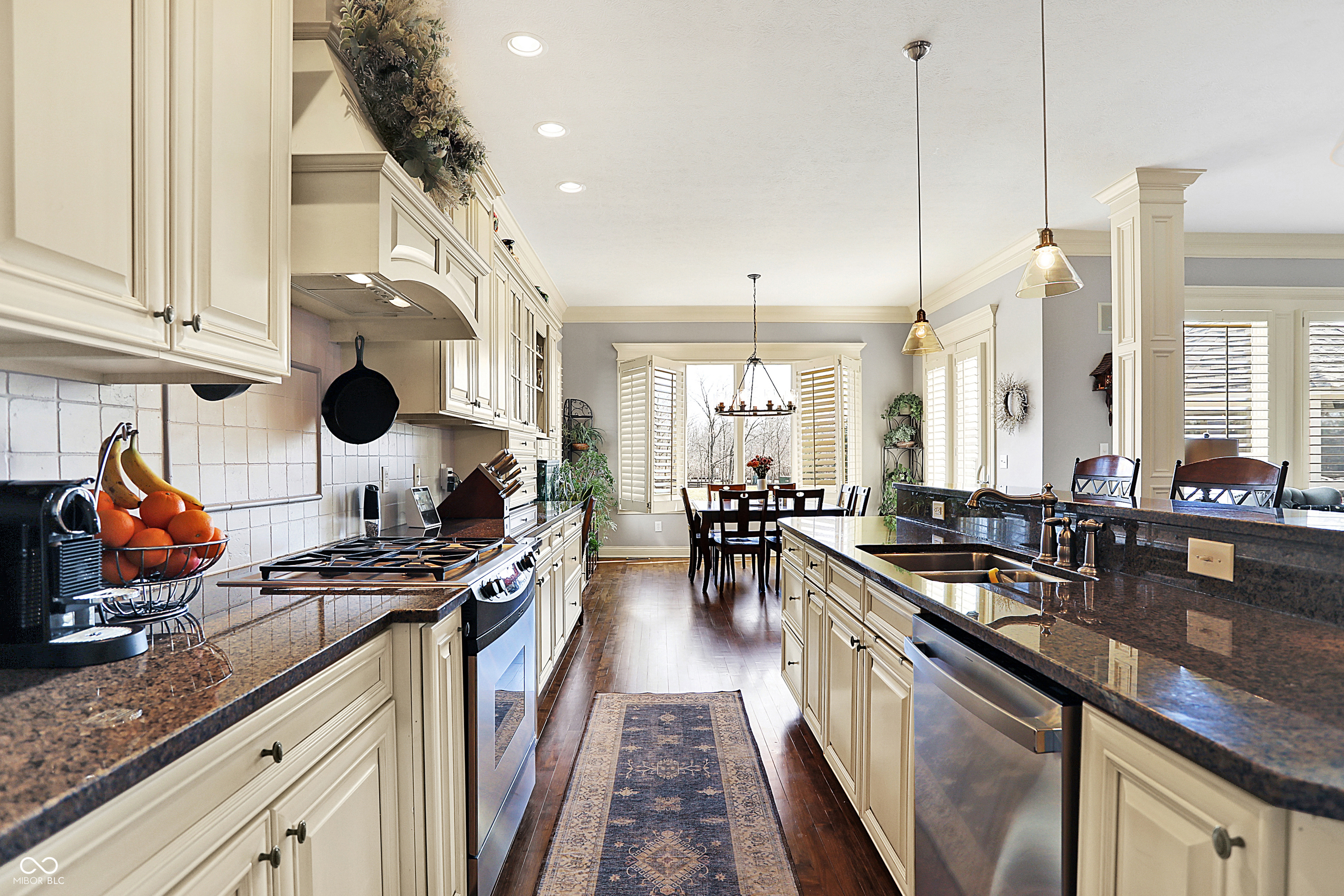 16129 Brookhollow Drive