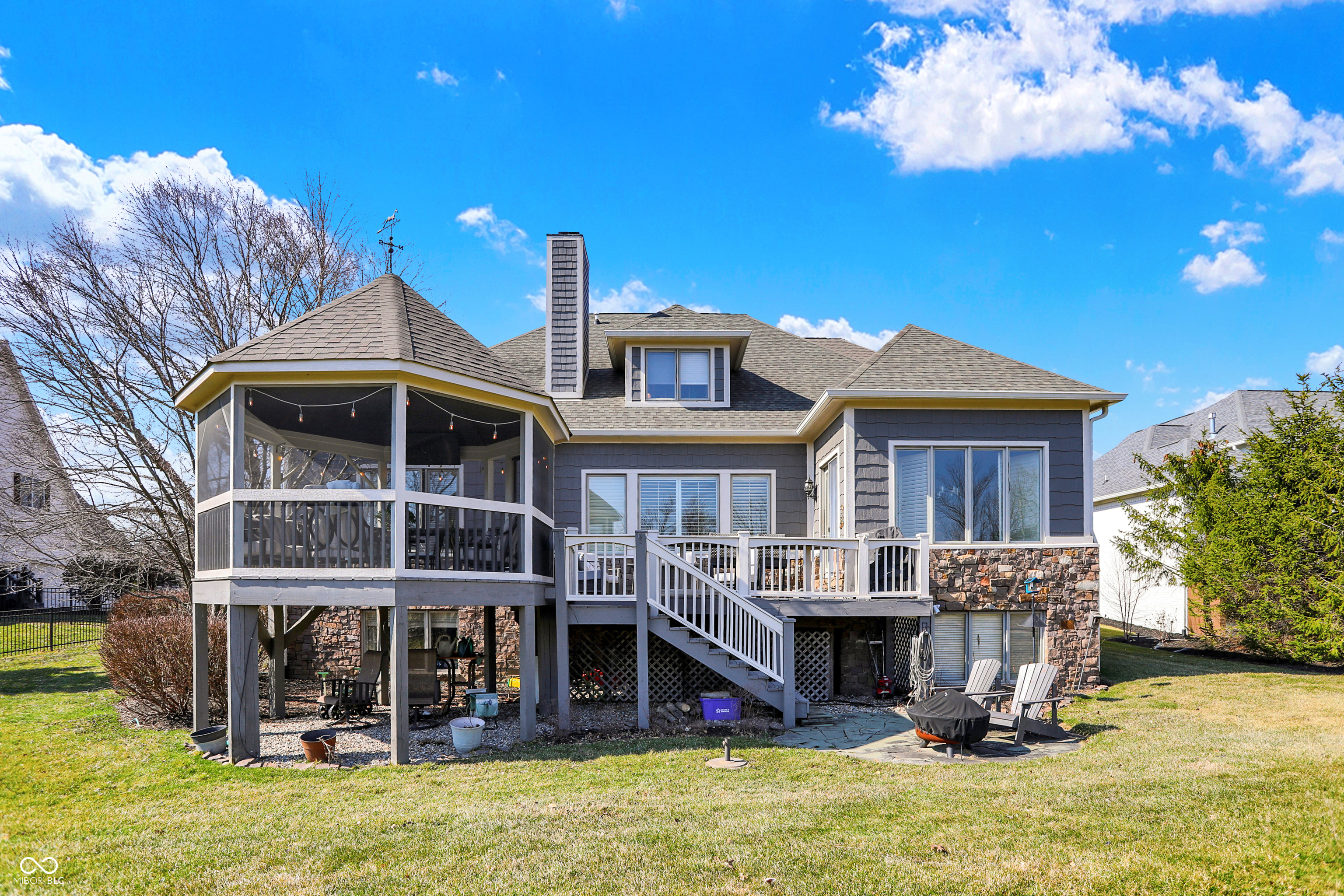 16129 Brookhollow Drive