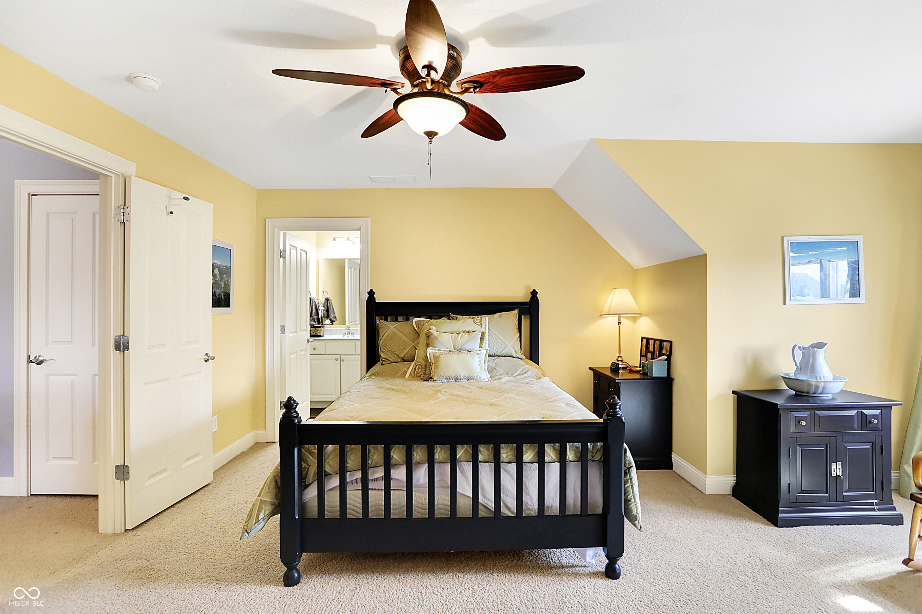 16129 Brookhollow Drive