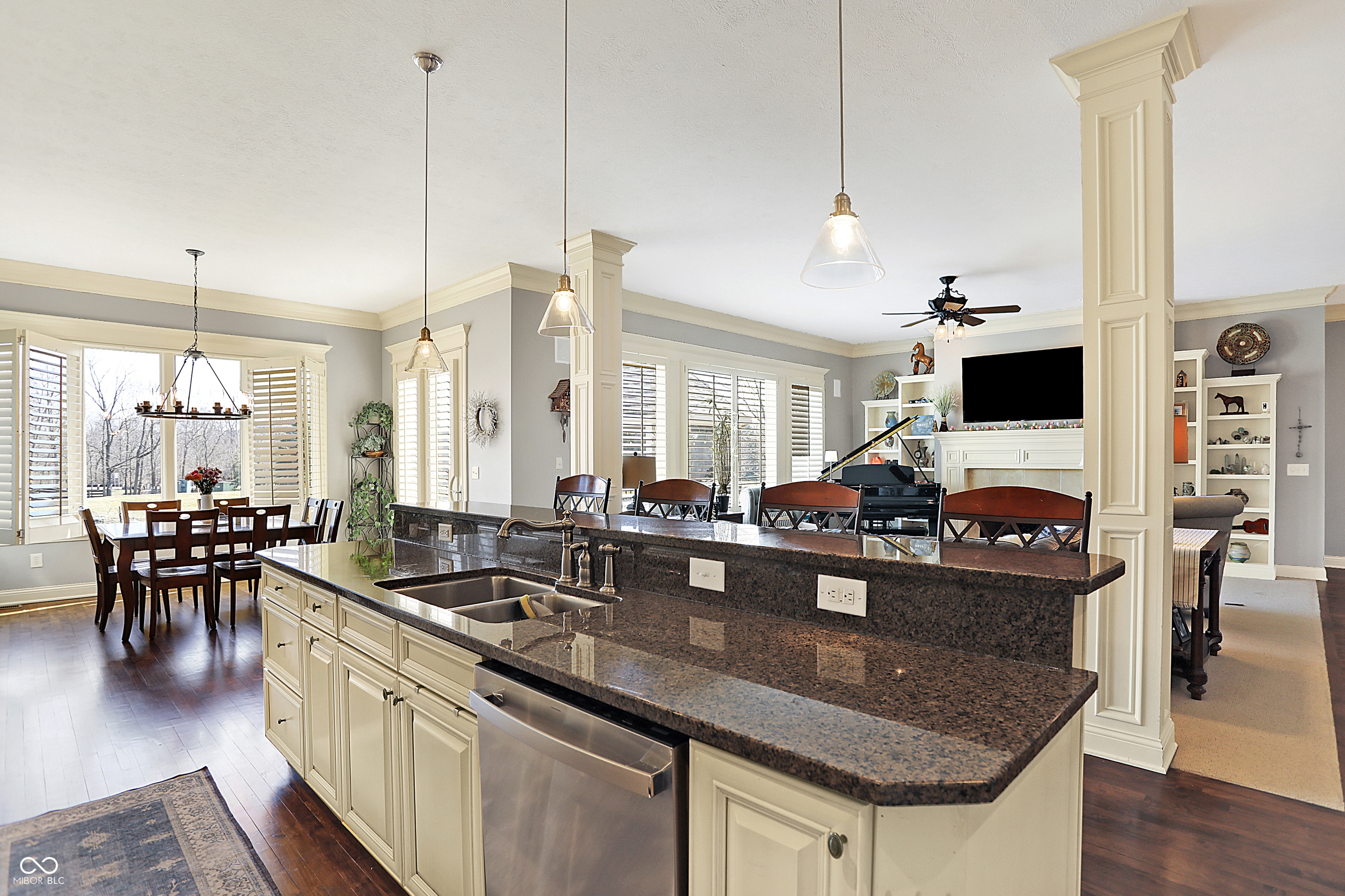 16129 Brookhollow Drive