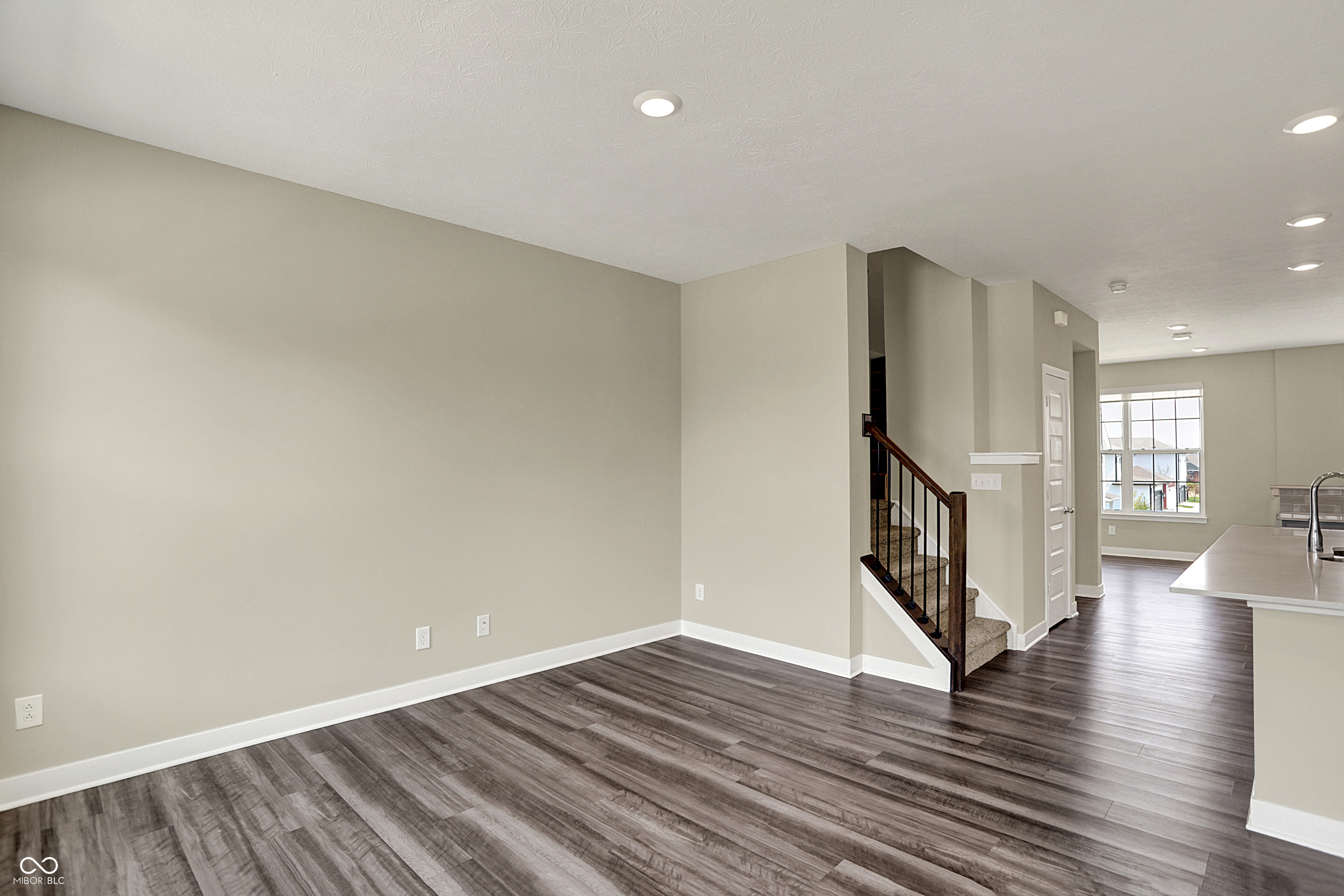 17269 Dallington Street