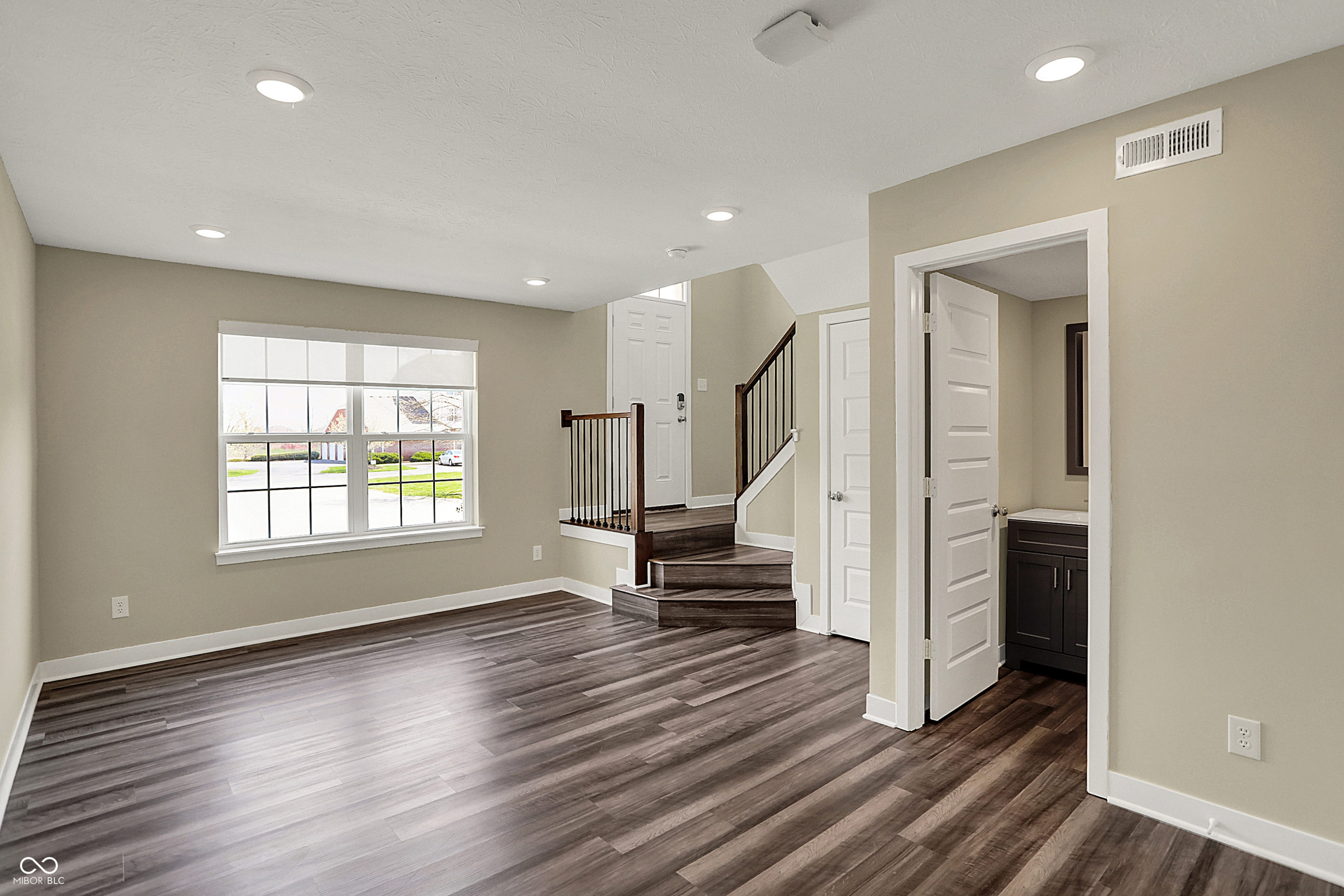 17269 Dallington Street