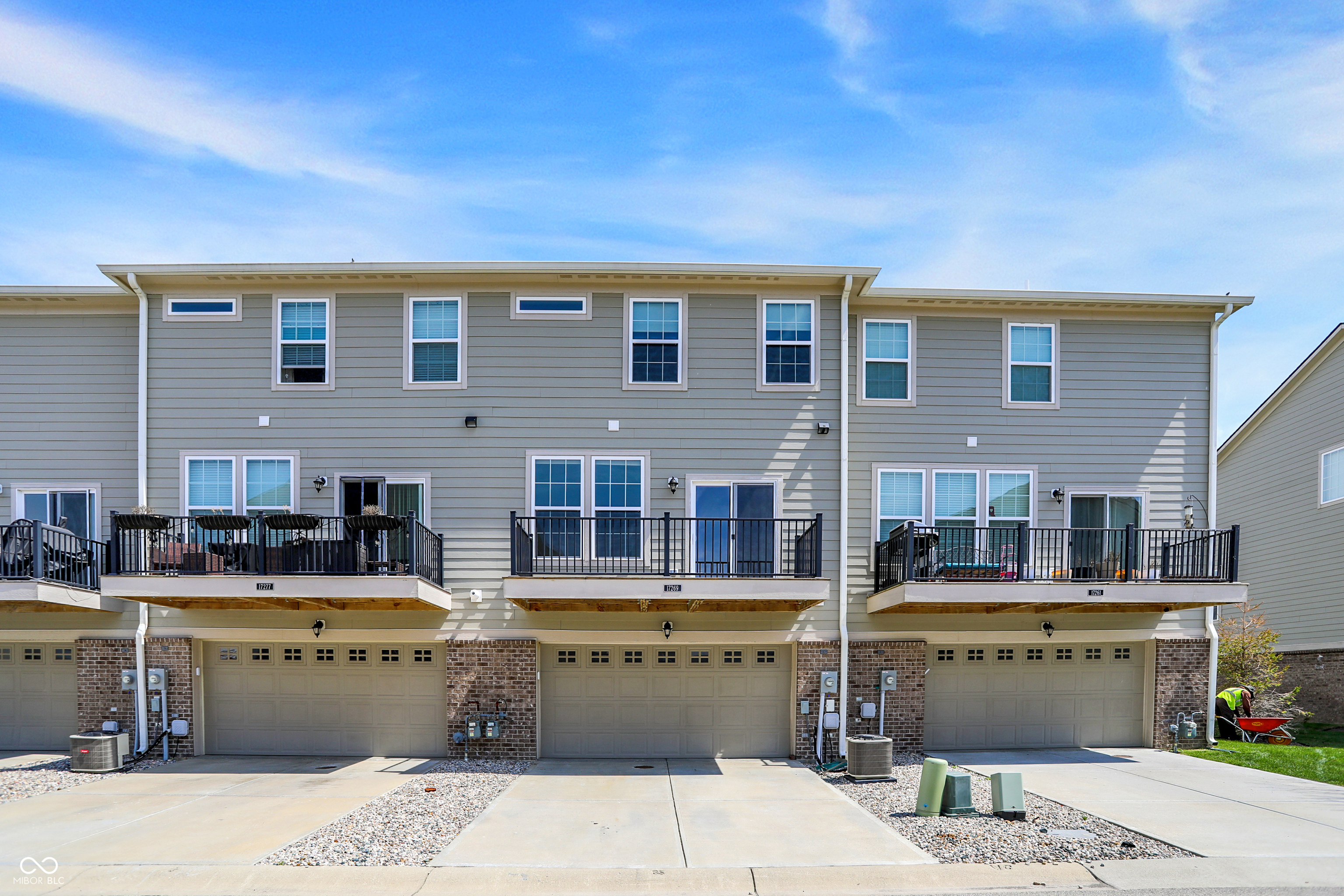 17269 Dallington Street