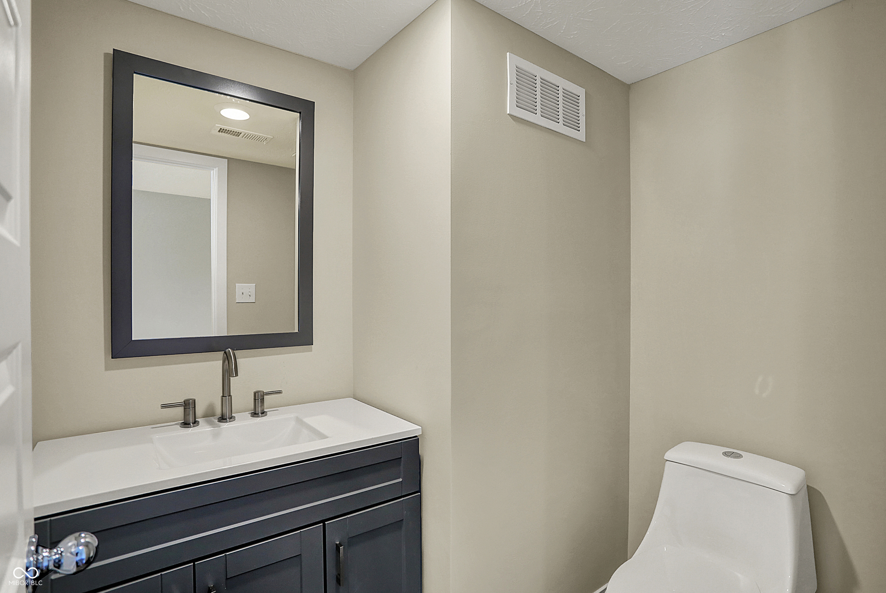 17269 Dallington Street