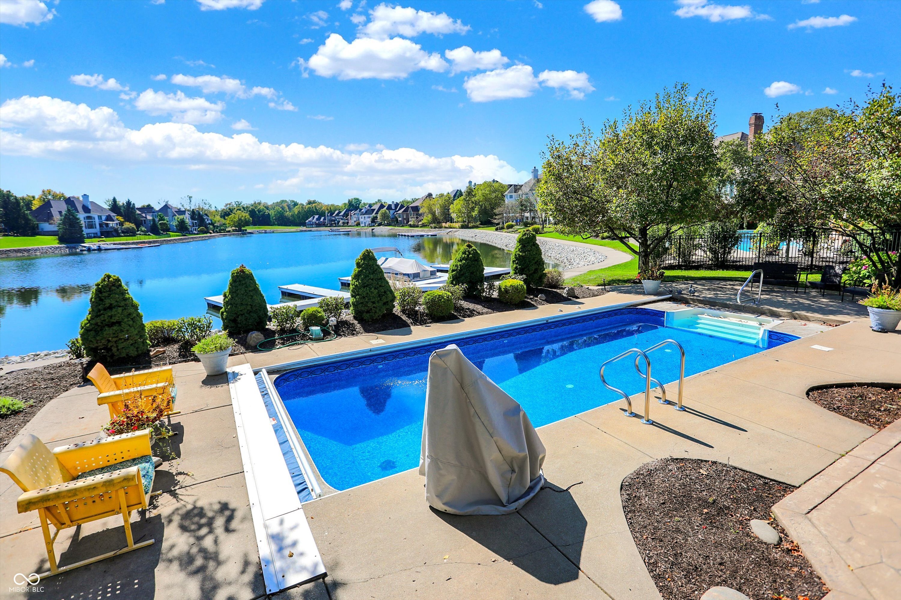 4843 Snowberry Bay Court