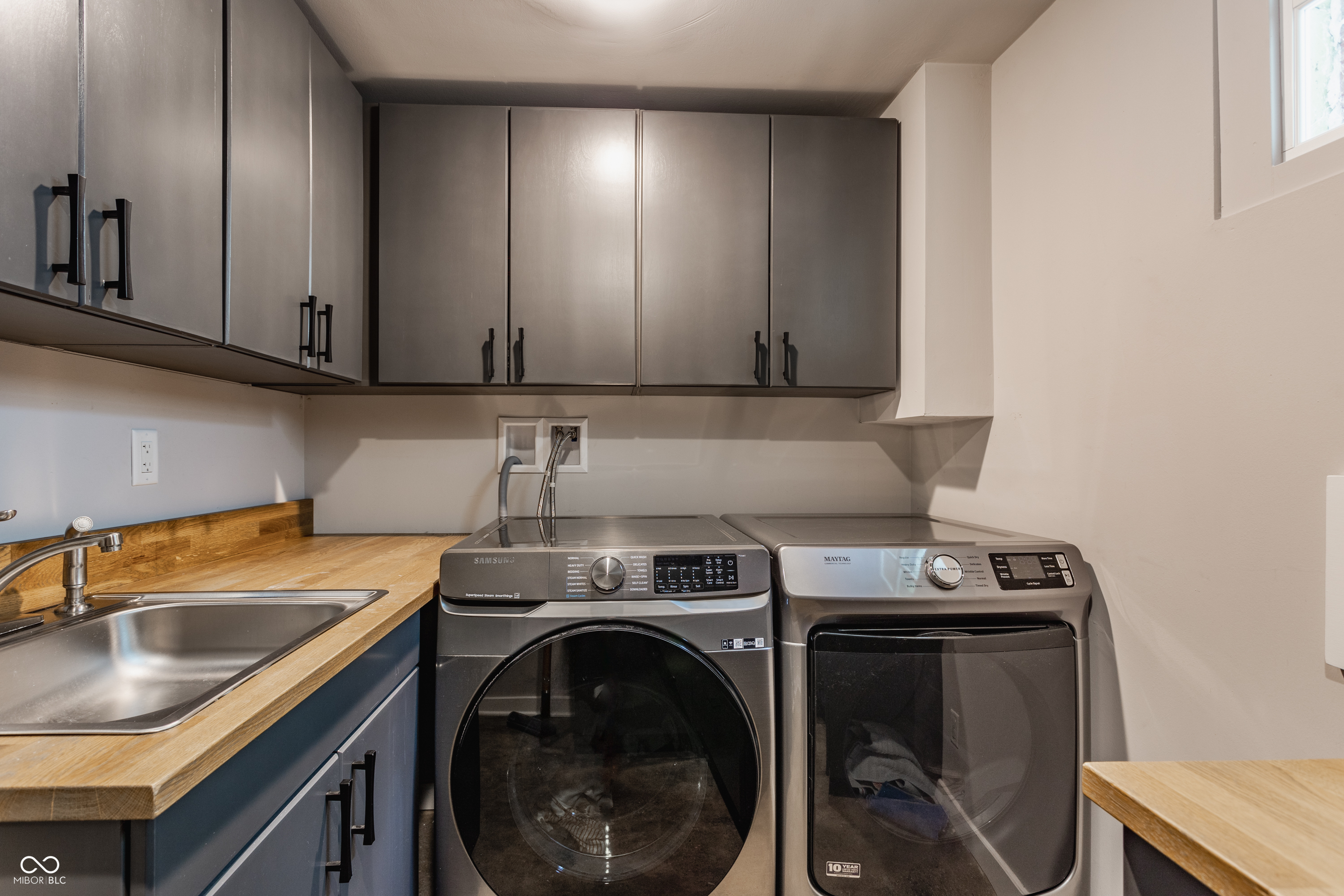 5224 Boulevard Place