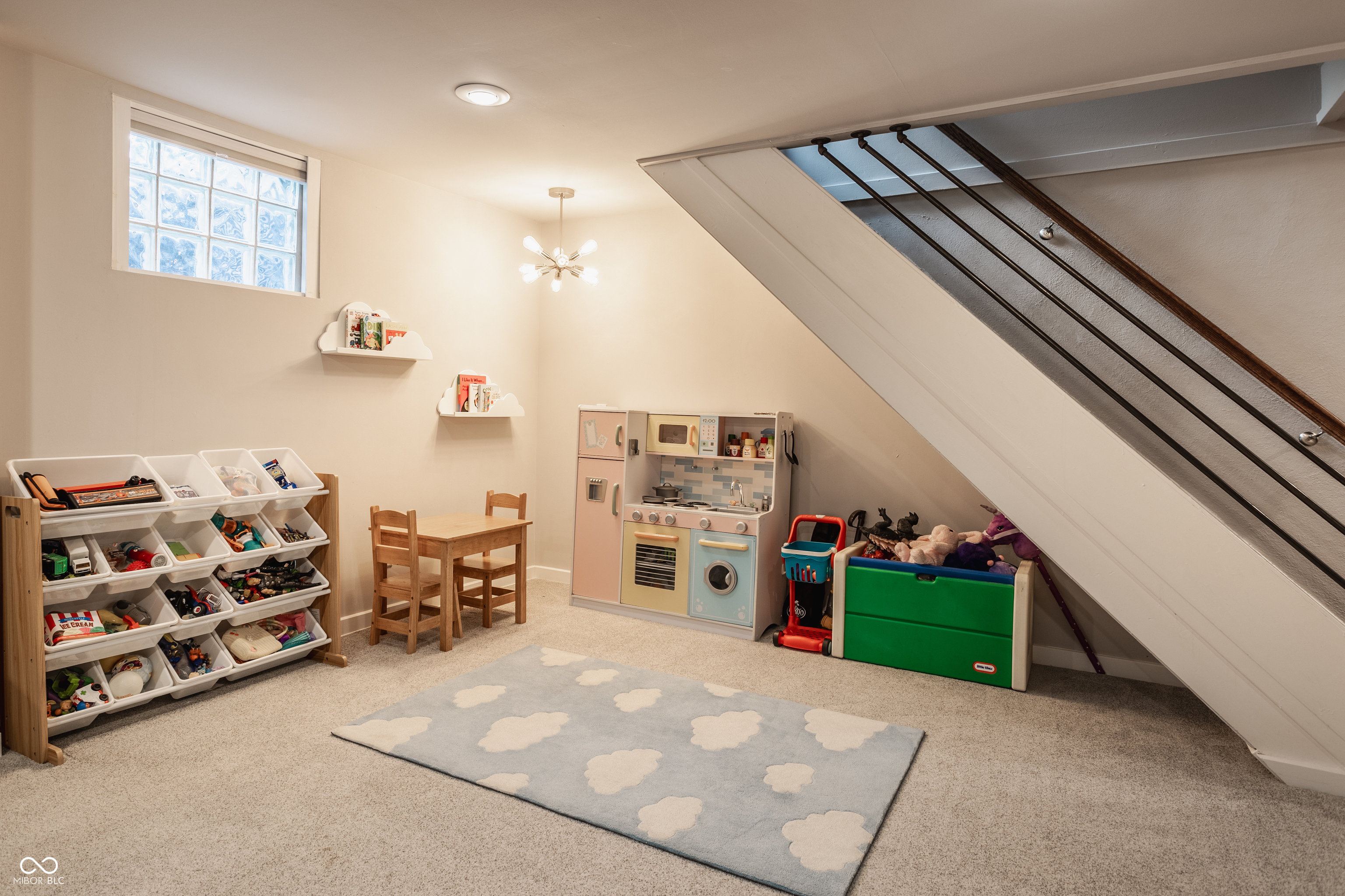 5224 Boulevard Place