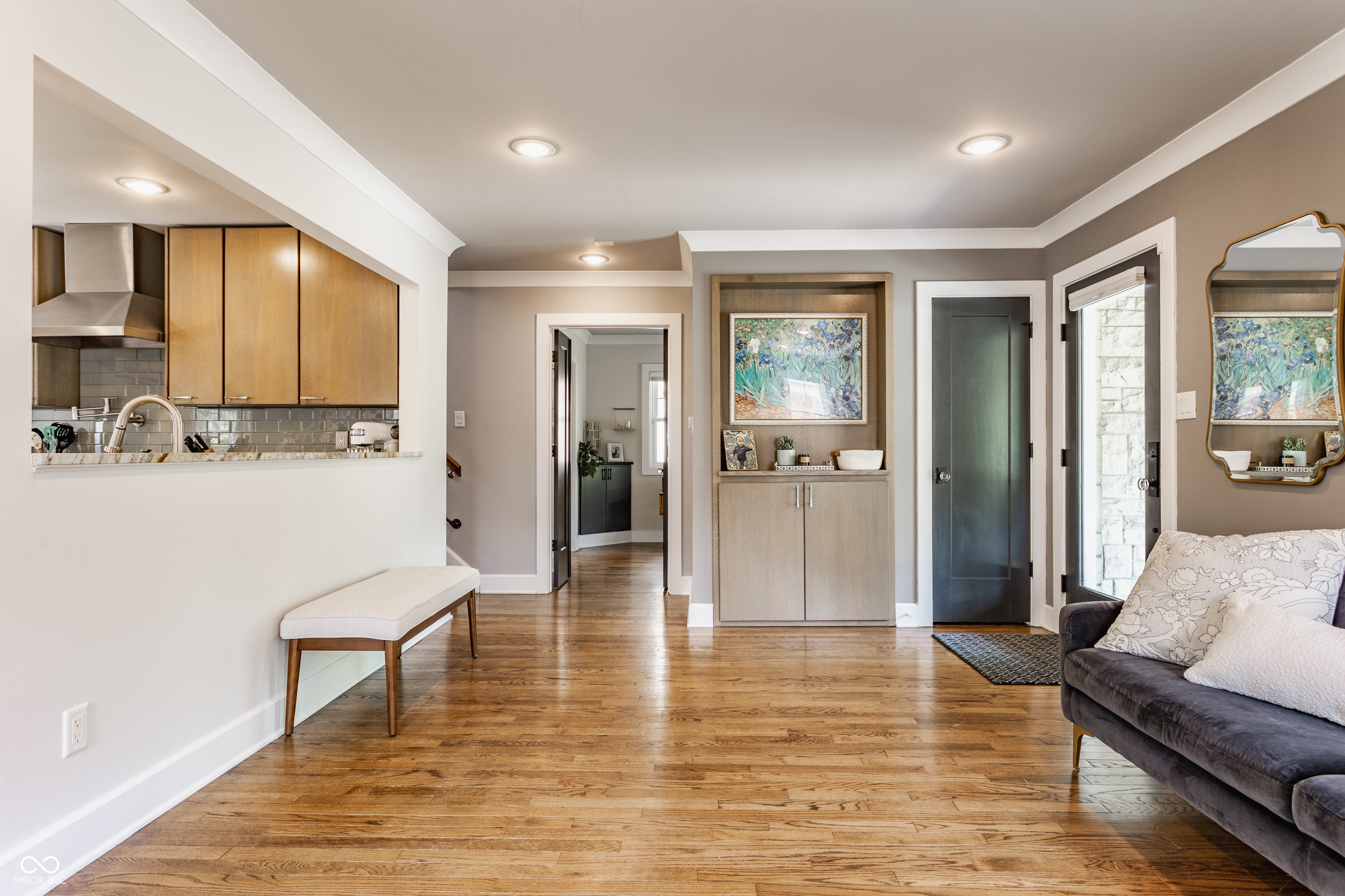 5224 Boulevard Place