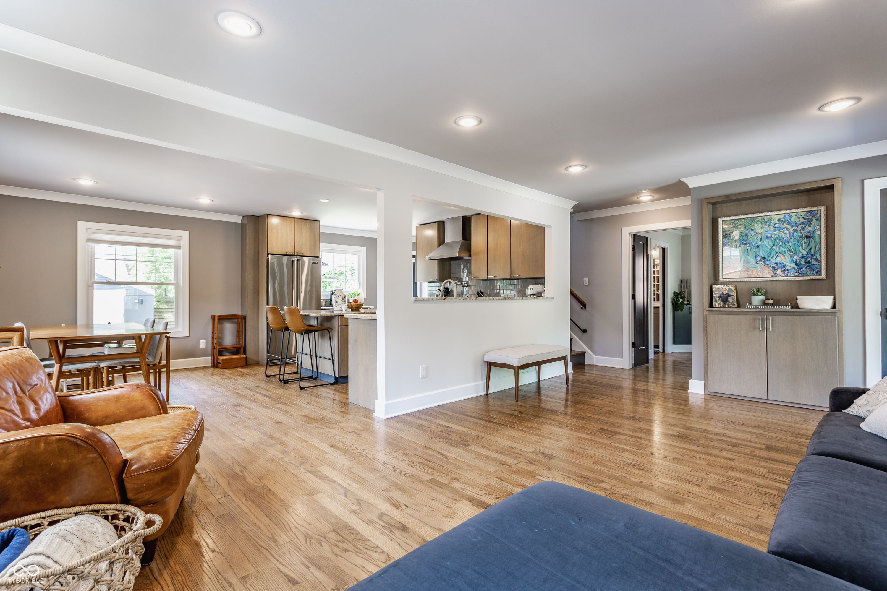 5224 Boulevard Place