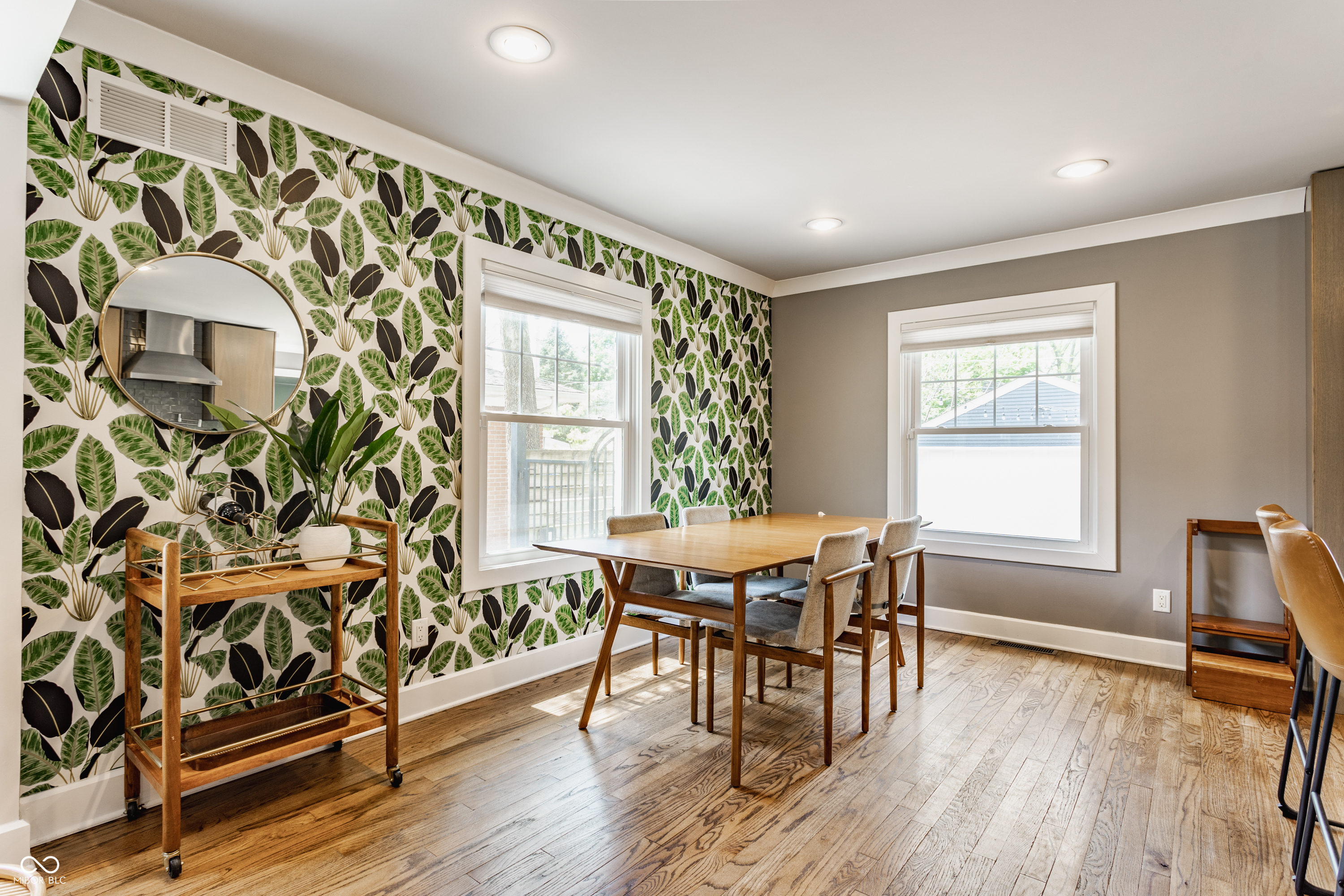 5224 Boulevard Place