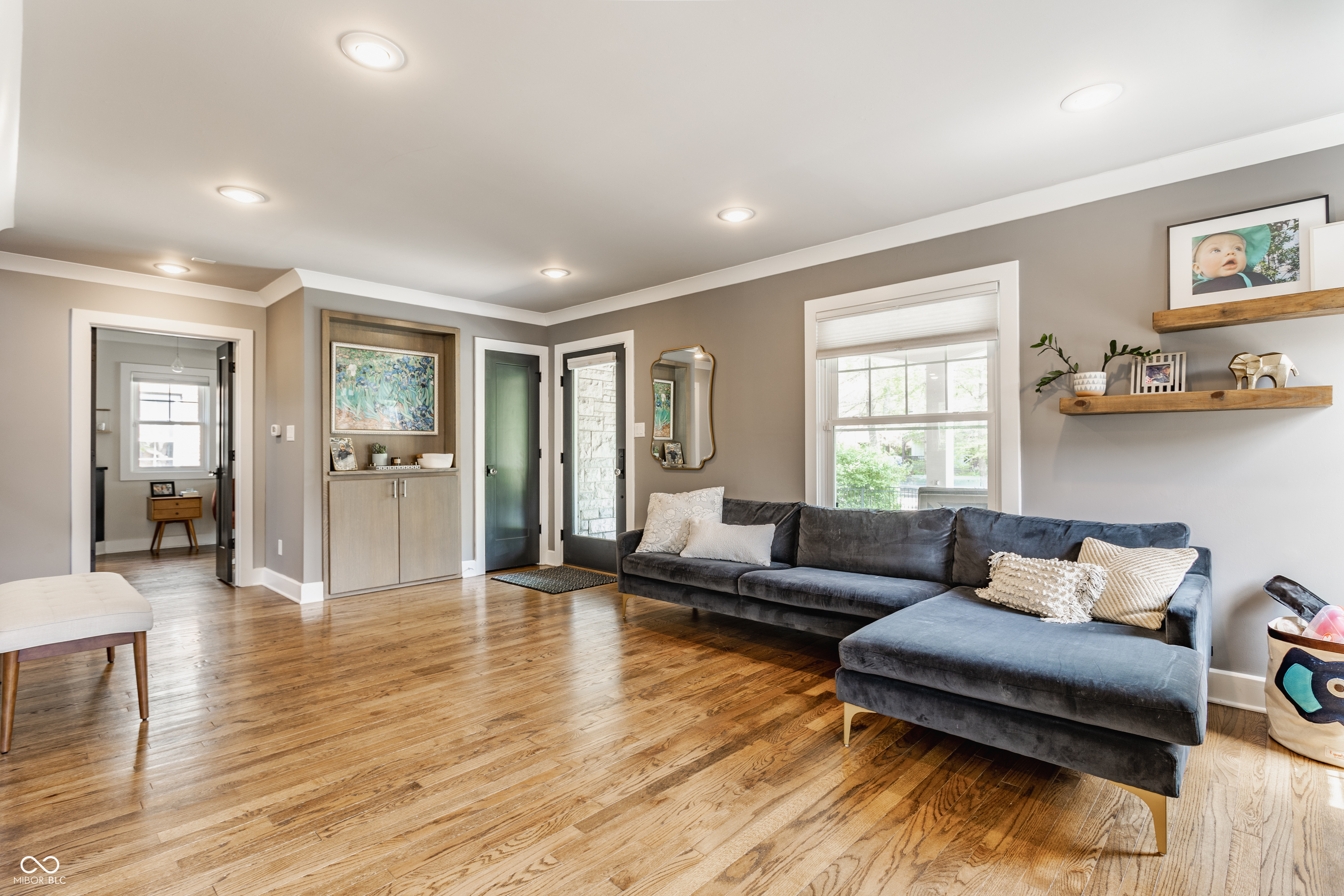 5224 Boulevard Place