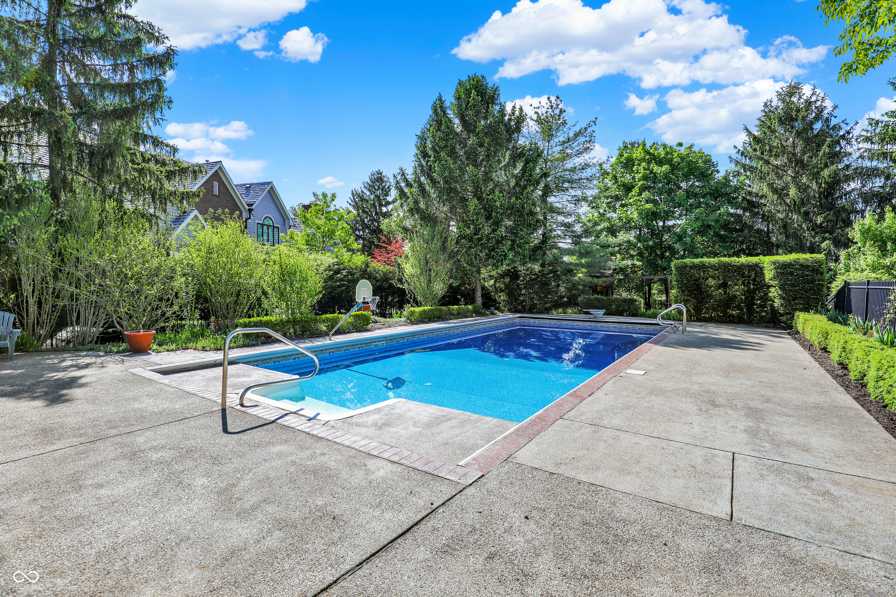 13827 Driftwood Drive