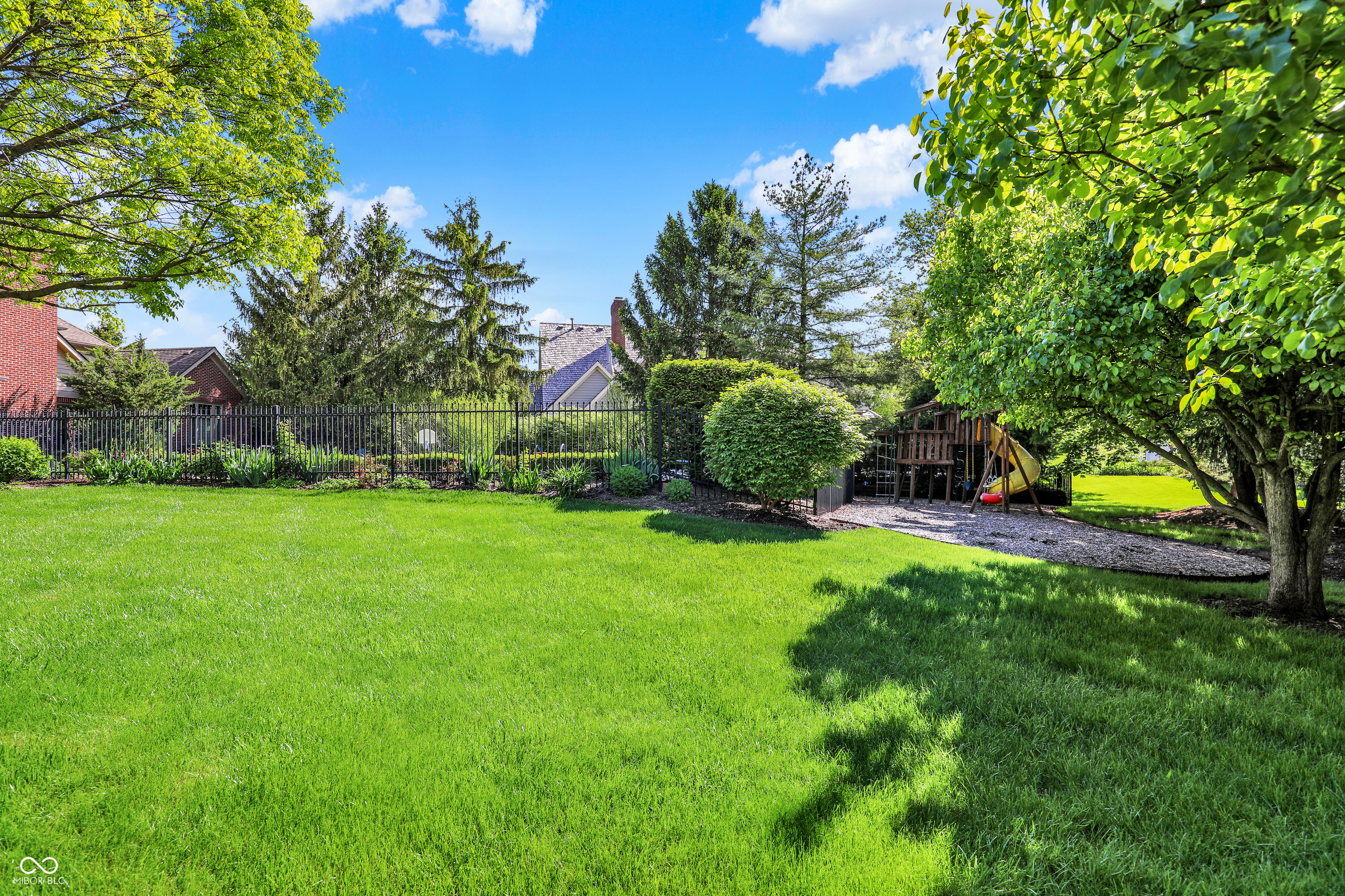 13827 Driftwood Drive