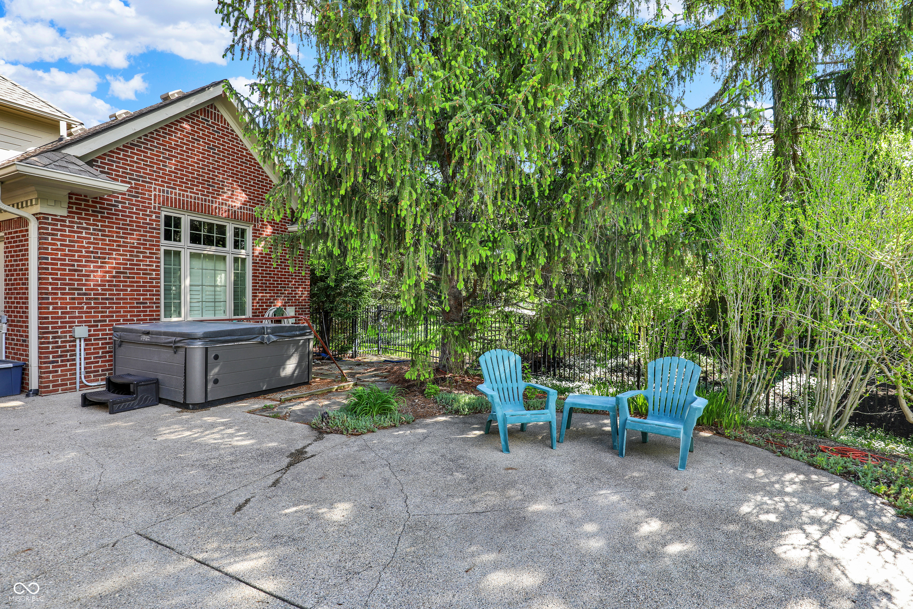 13827 Driftwood Drive