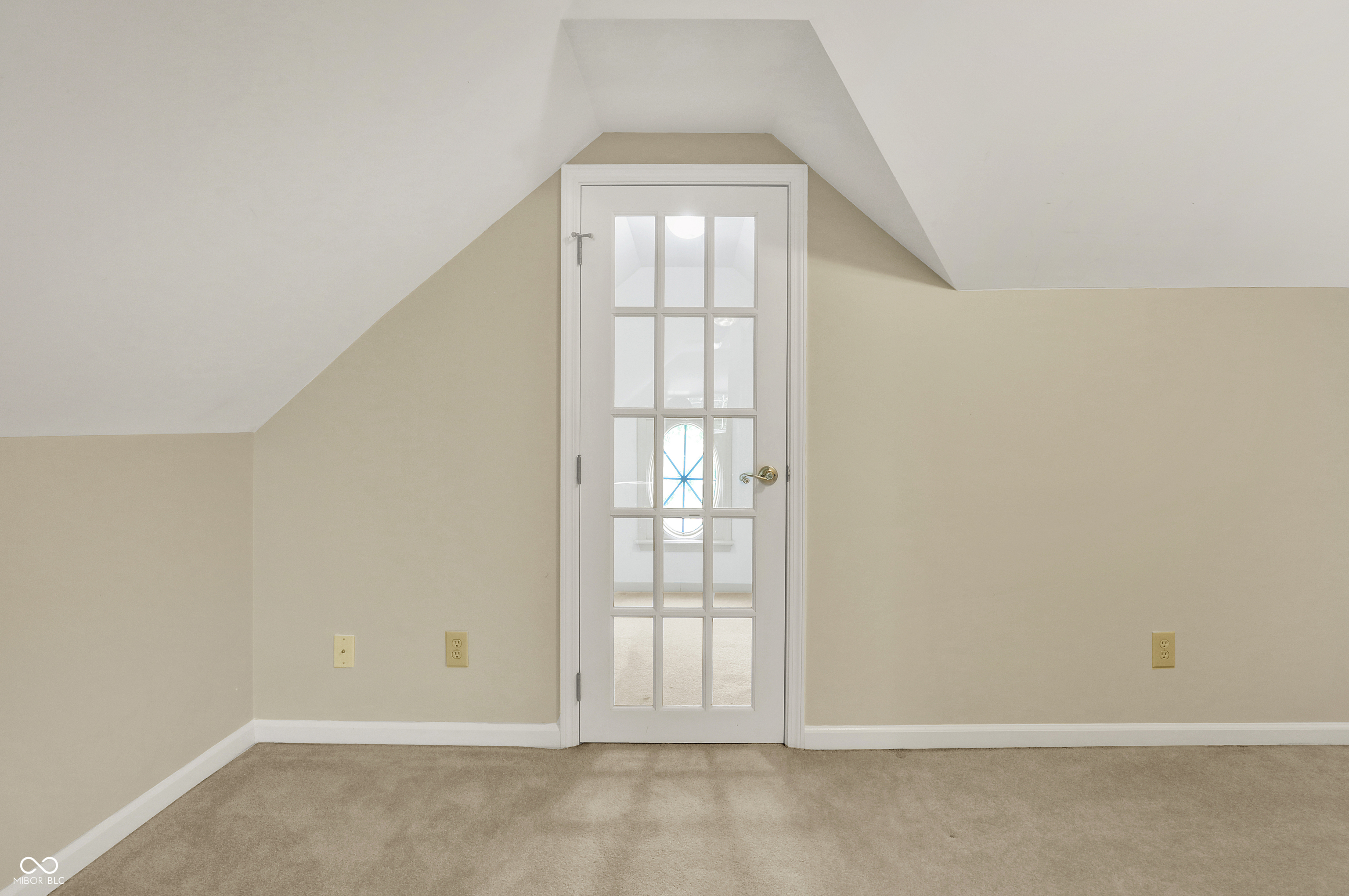 13827 Driftwood Drive