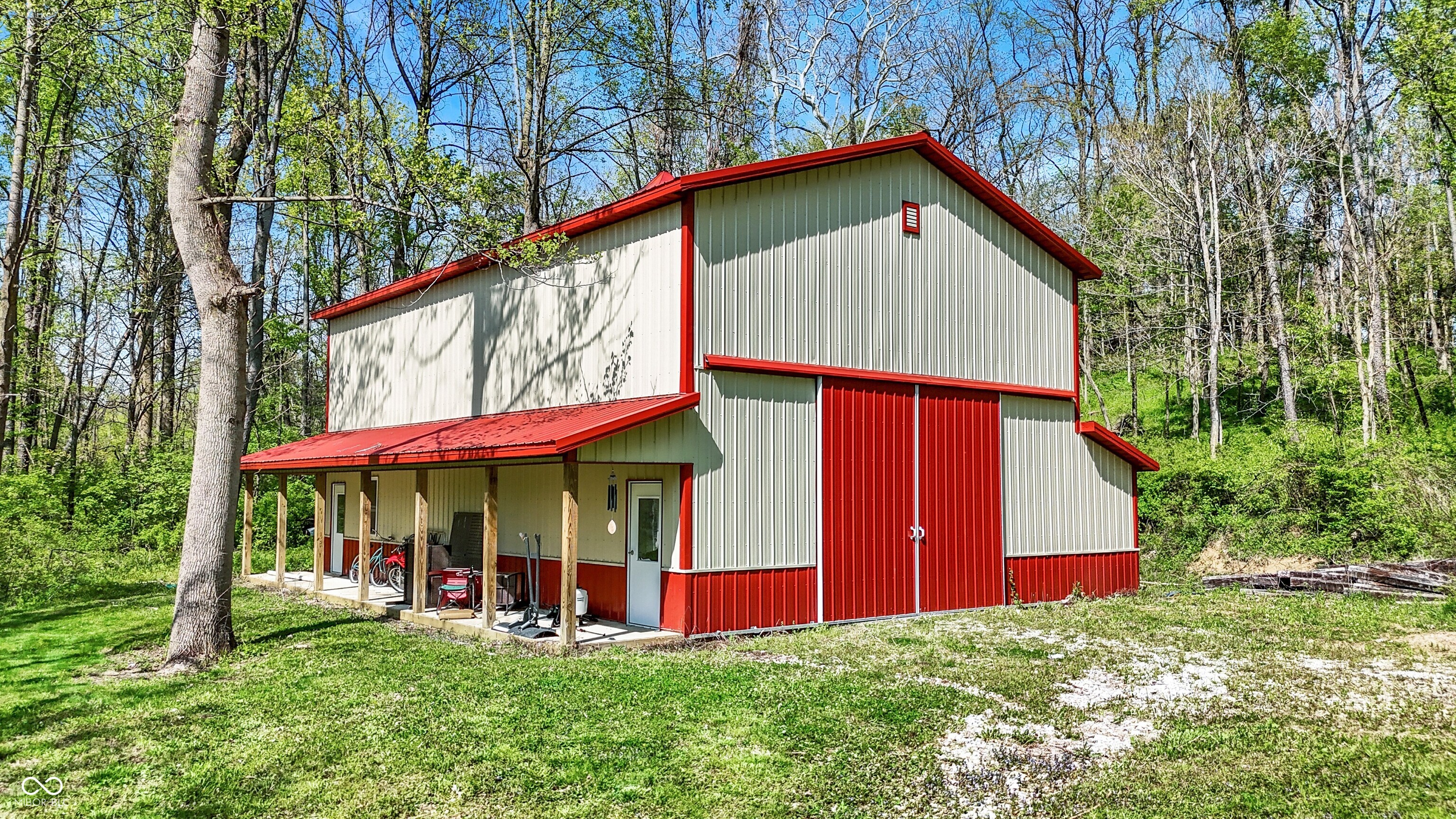 8820 Mud Creek Road