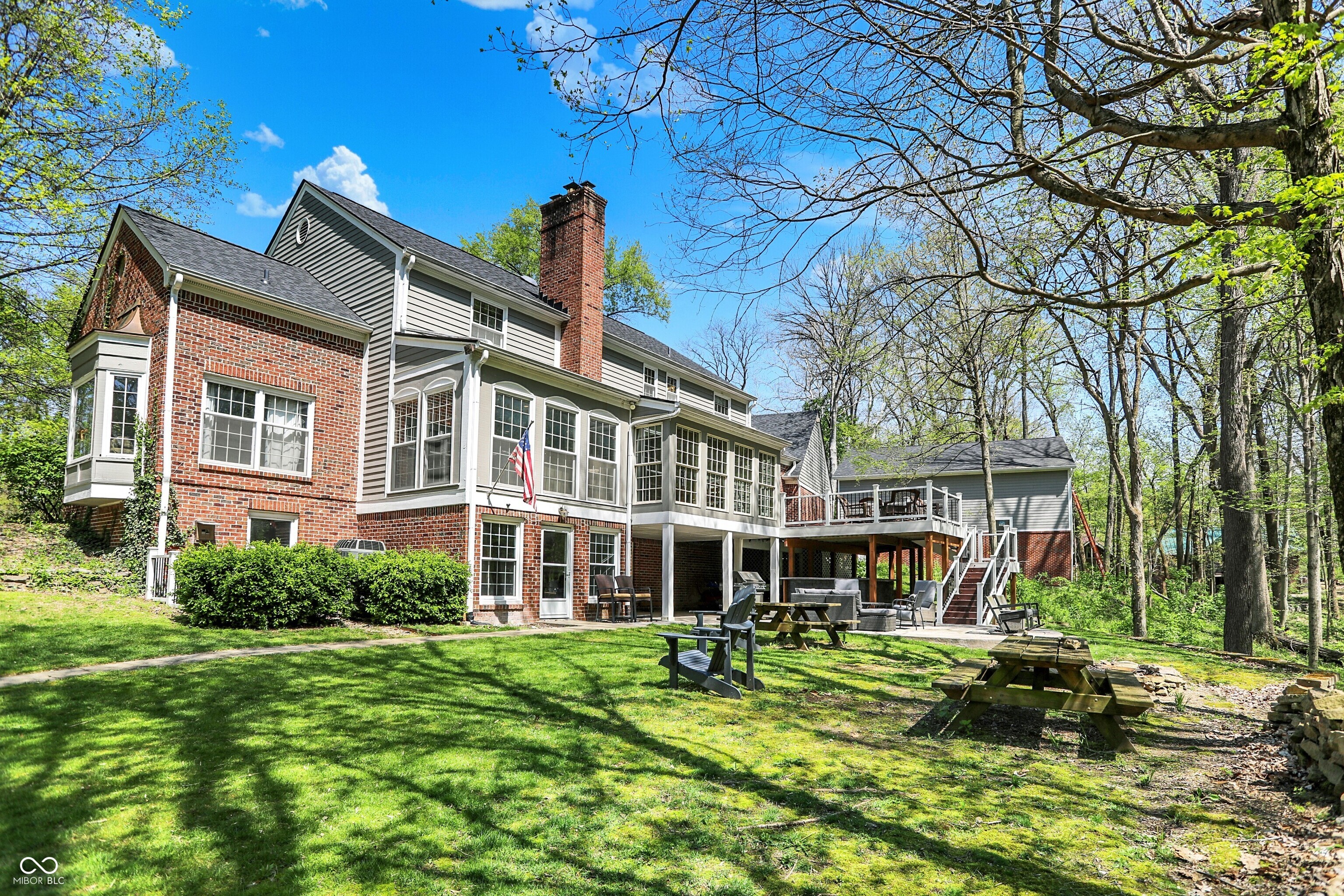 8820 Mud Creek Road
