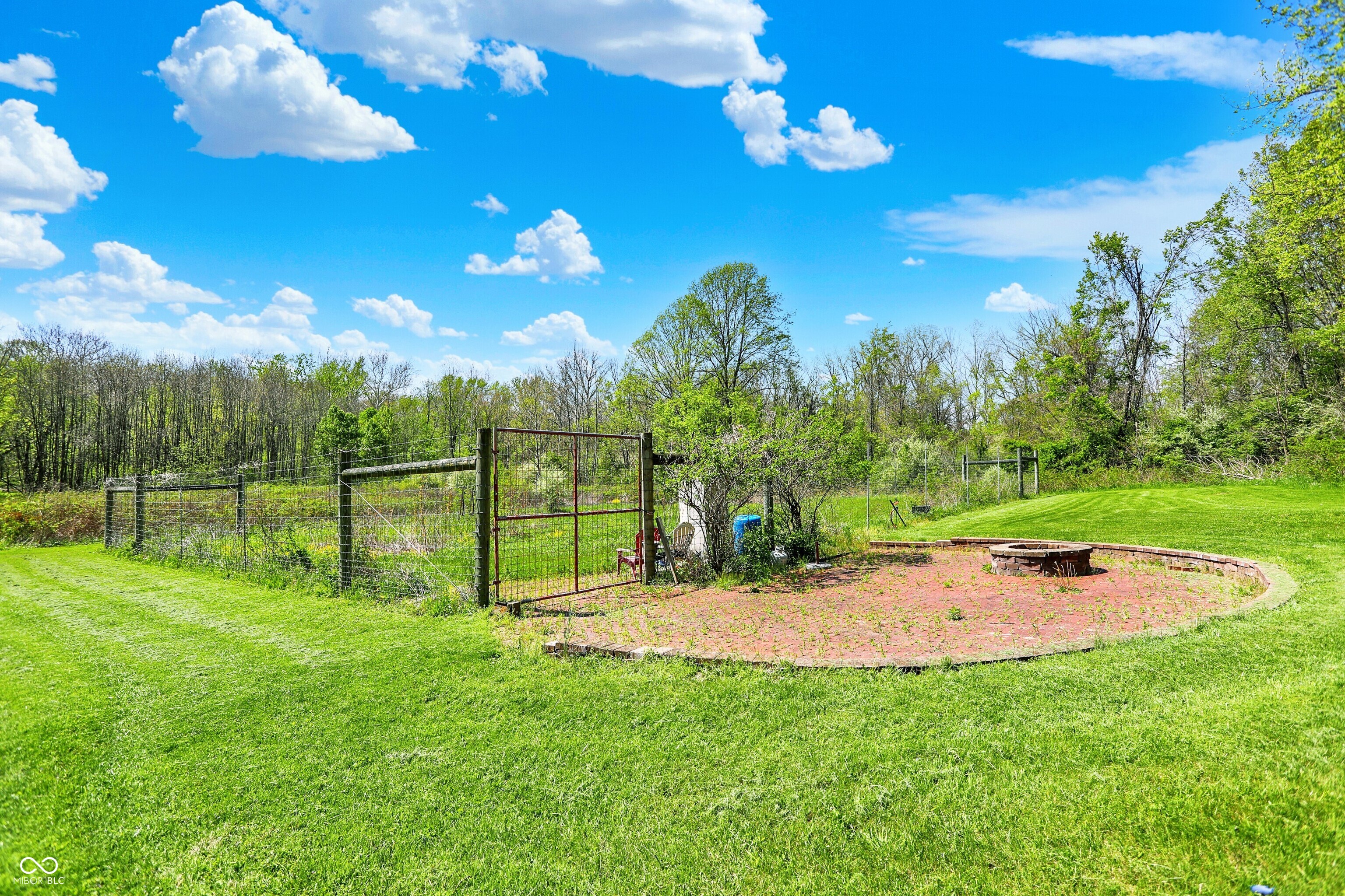 8820 Mud Creek Road