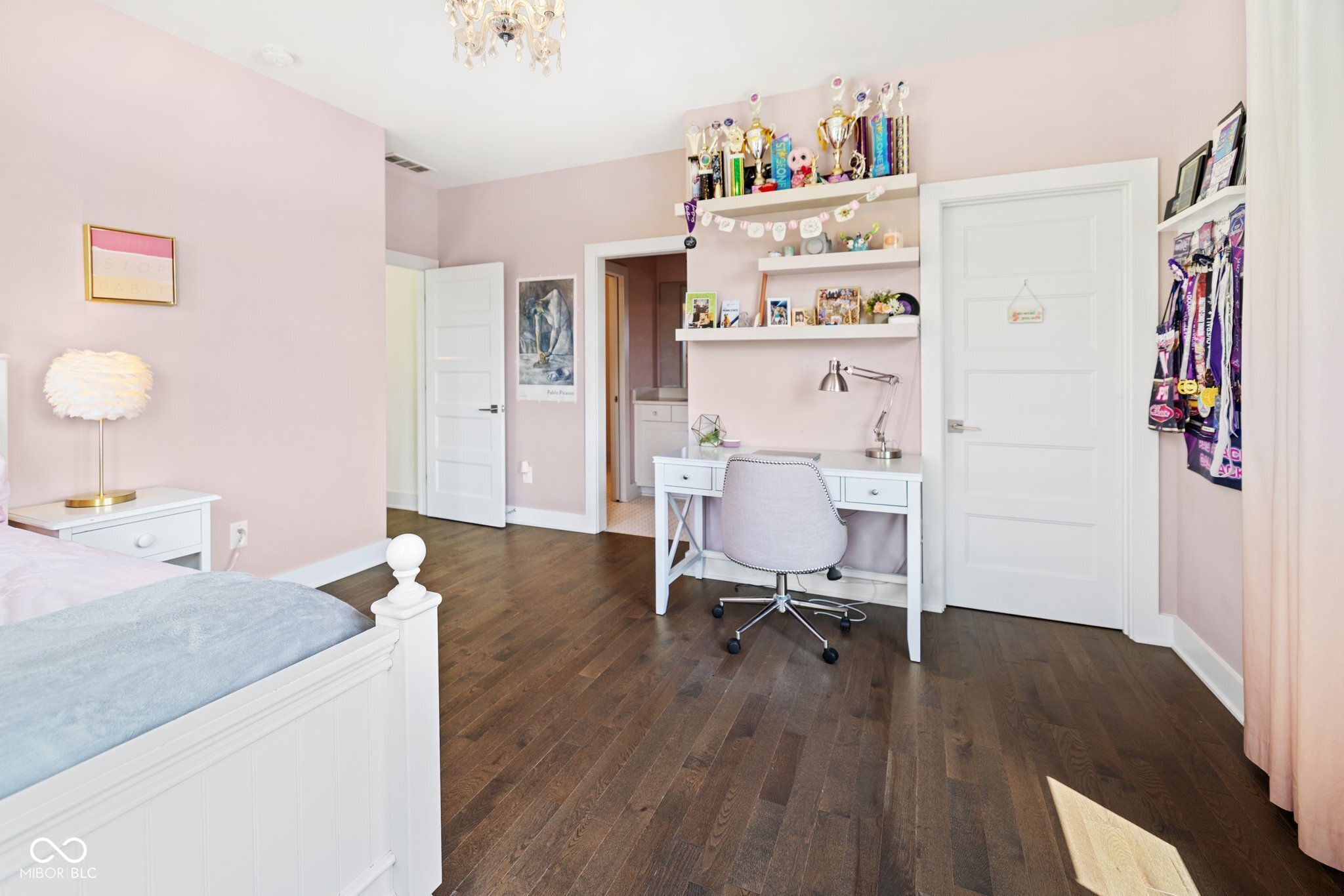 20400 Chatham Hills Boulevard