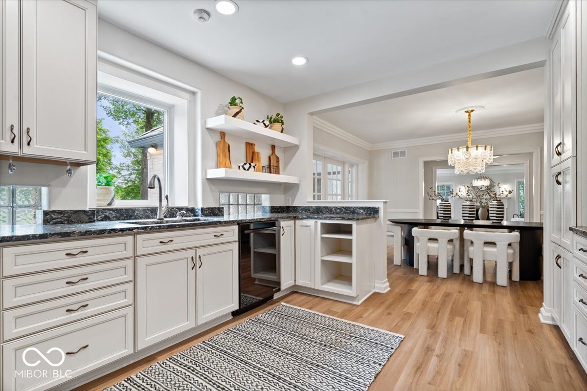 8100 N Meridian Street