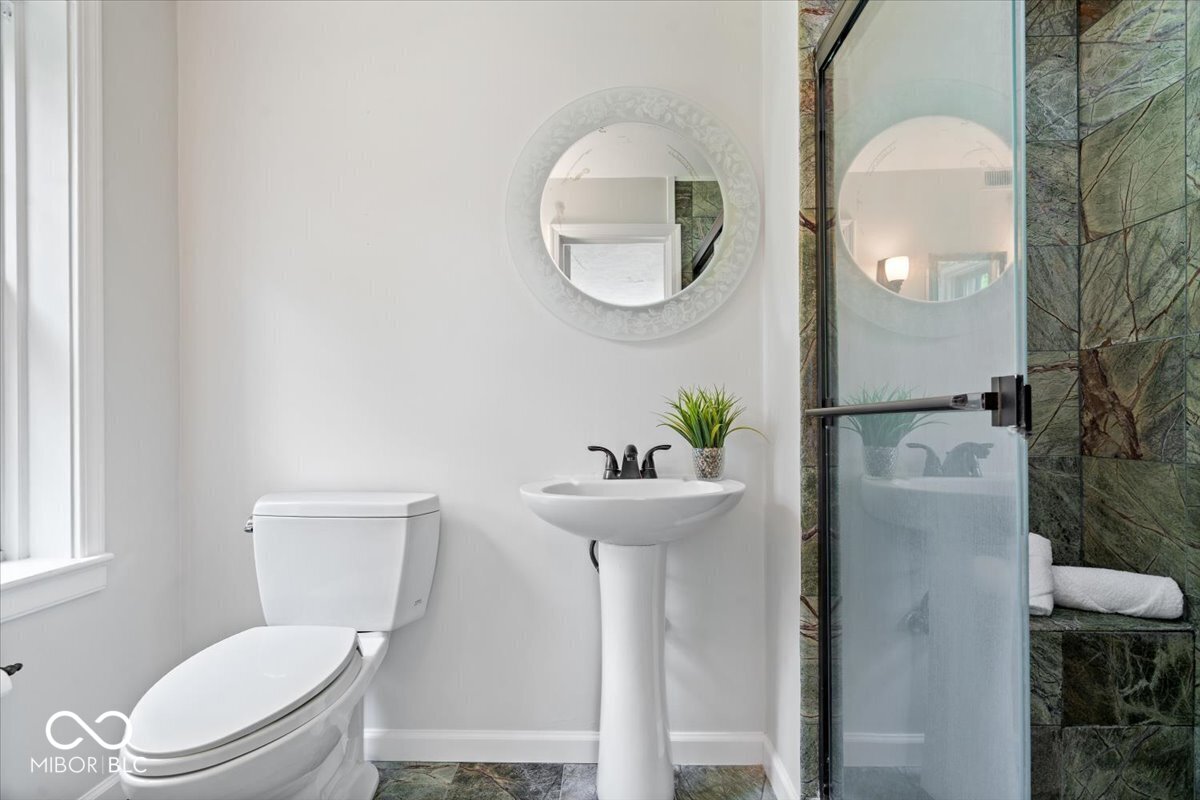 8100 N Meridian Street