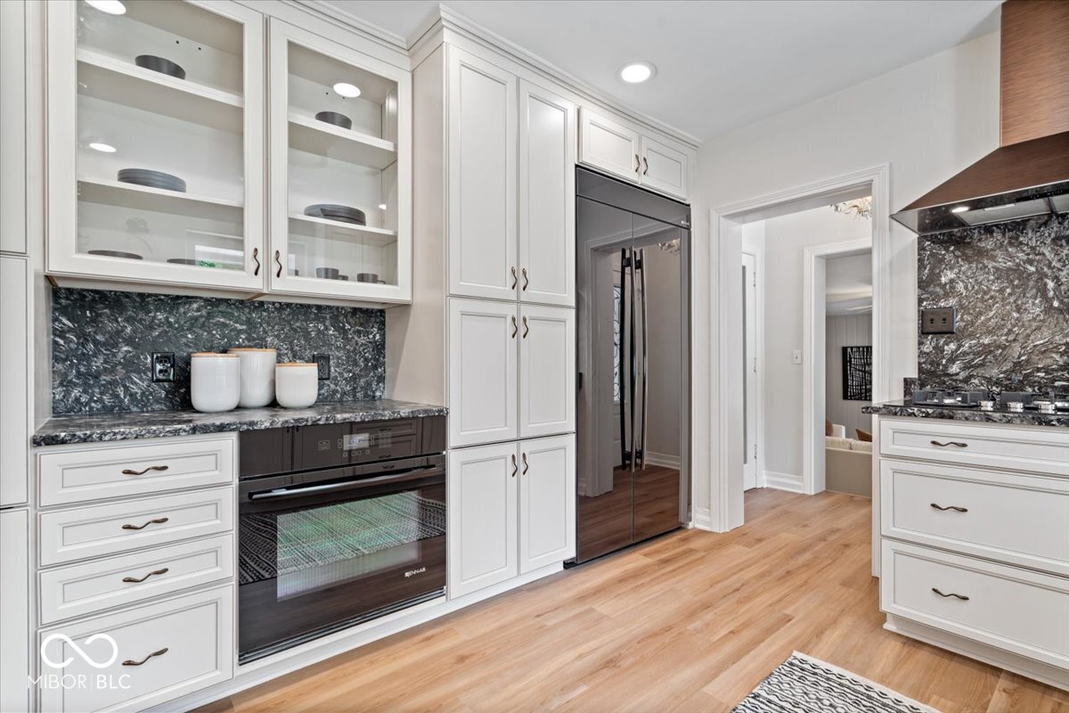 8100 N Meridian Street