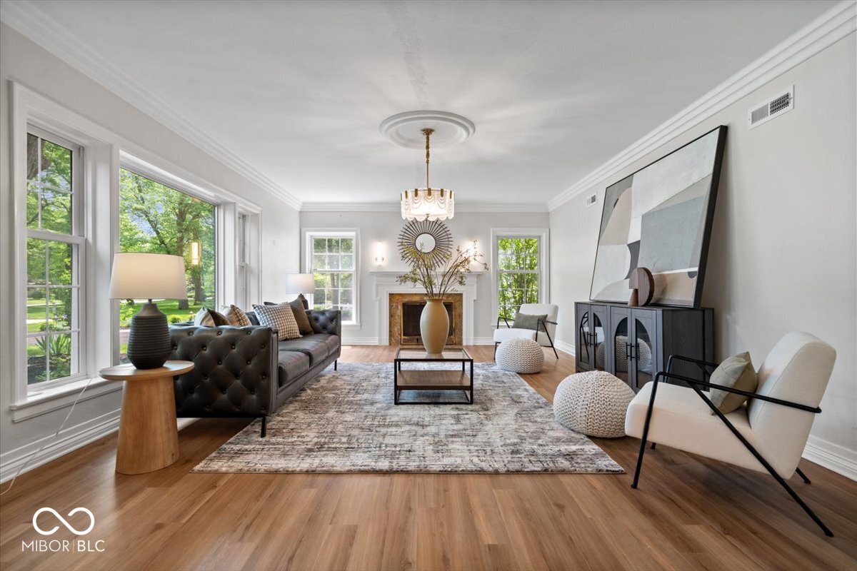 8100 N Meridian Street