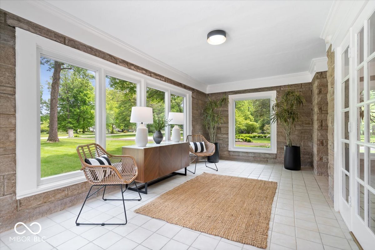 8100 N Meridian Street