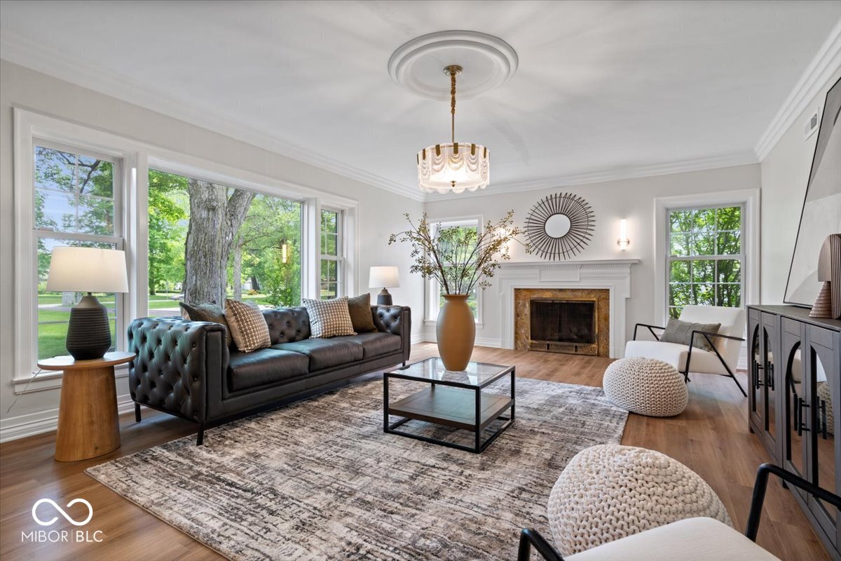 8100 N Meridian Street