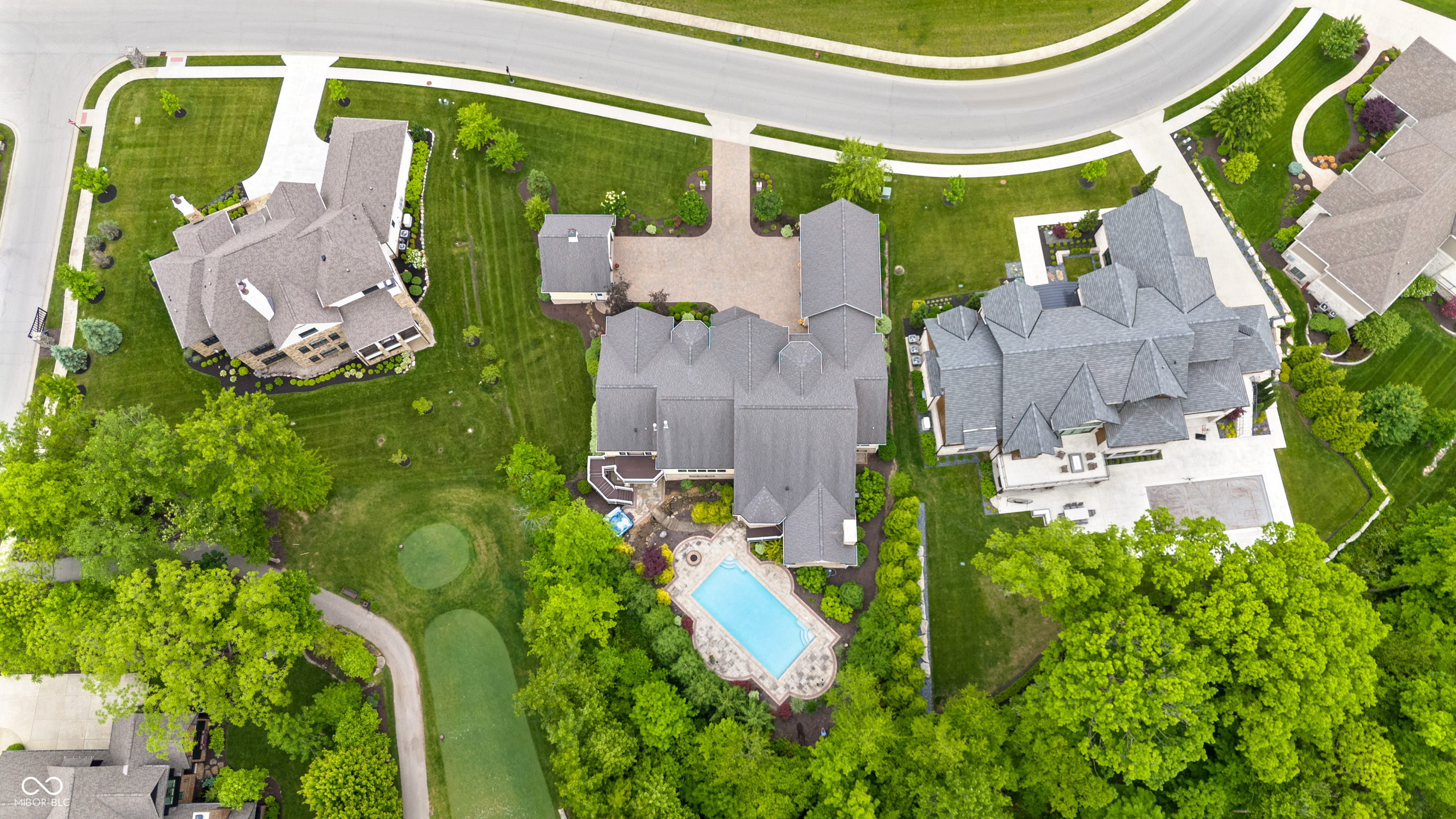 860 Chatham Hills Boulevard