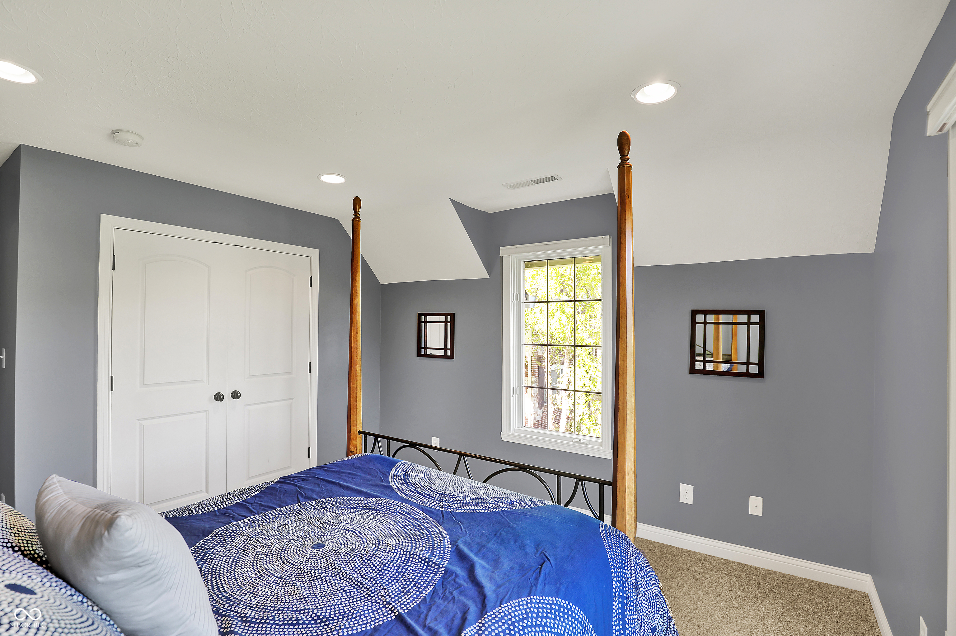 16316 Brookhollow Drive