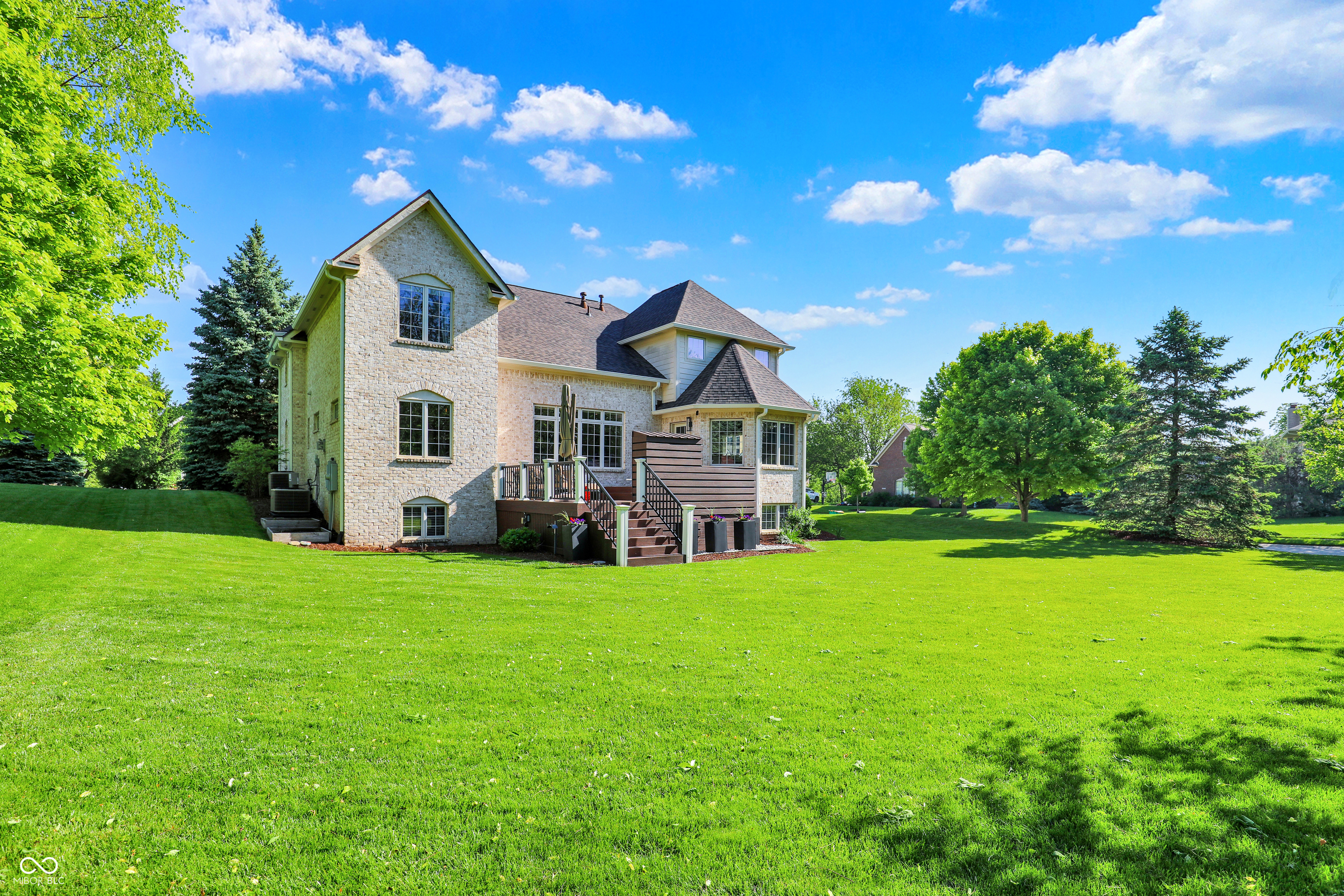 16316 Brookhollow Drive