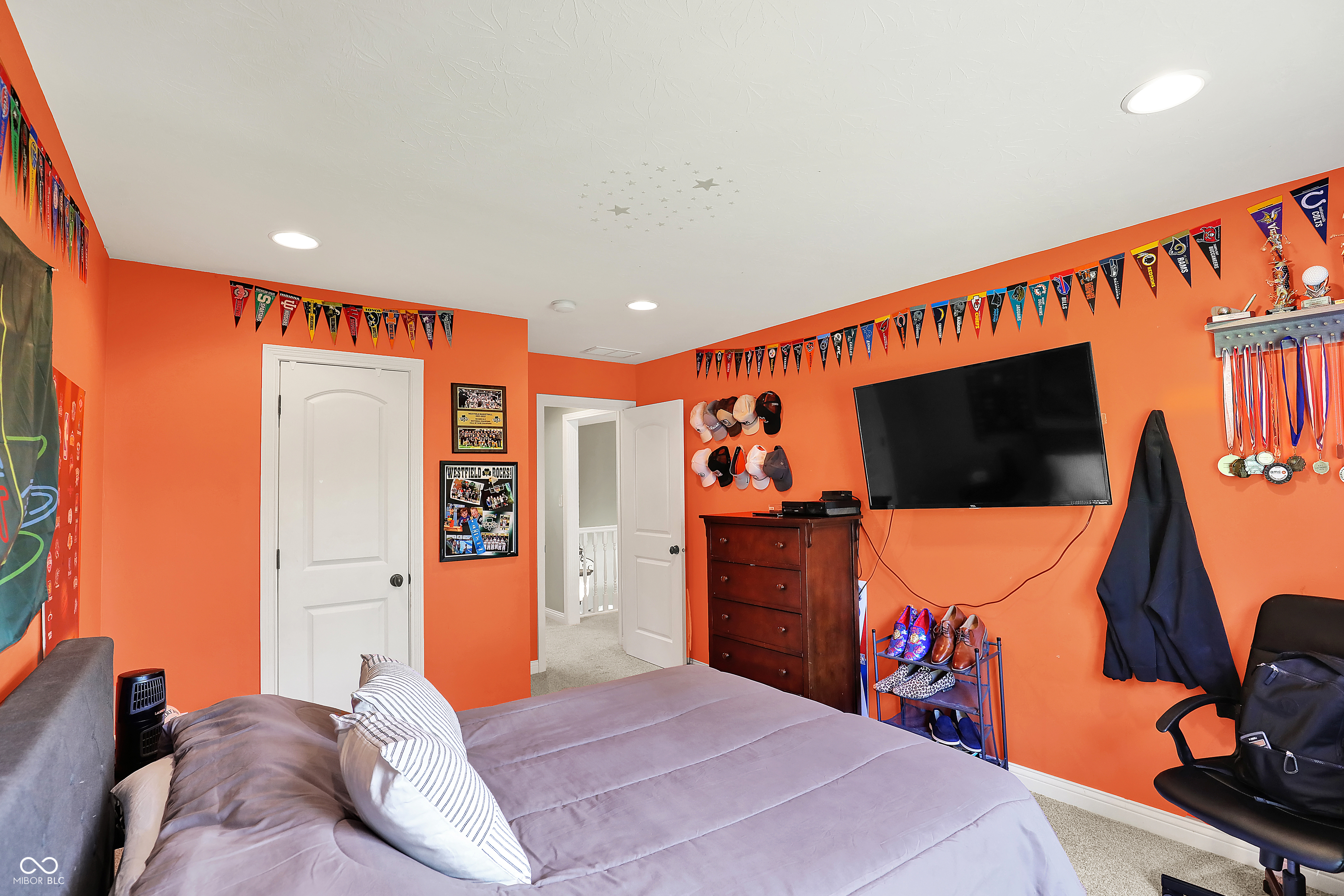 16316 Brookhollow Drive