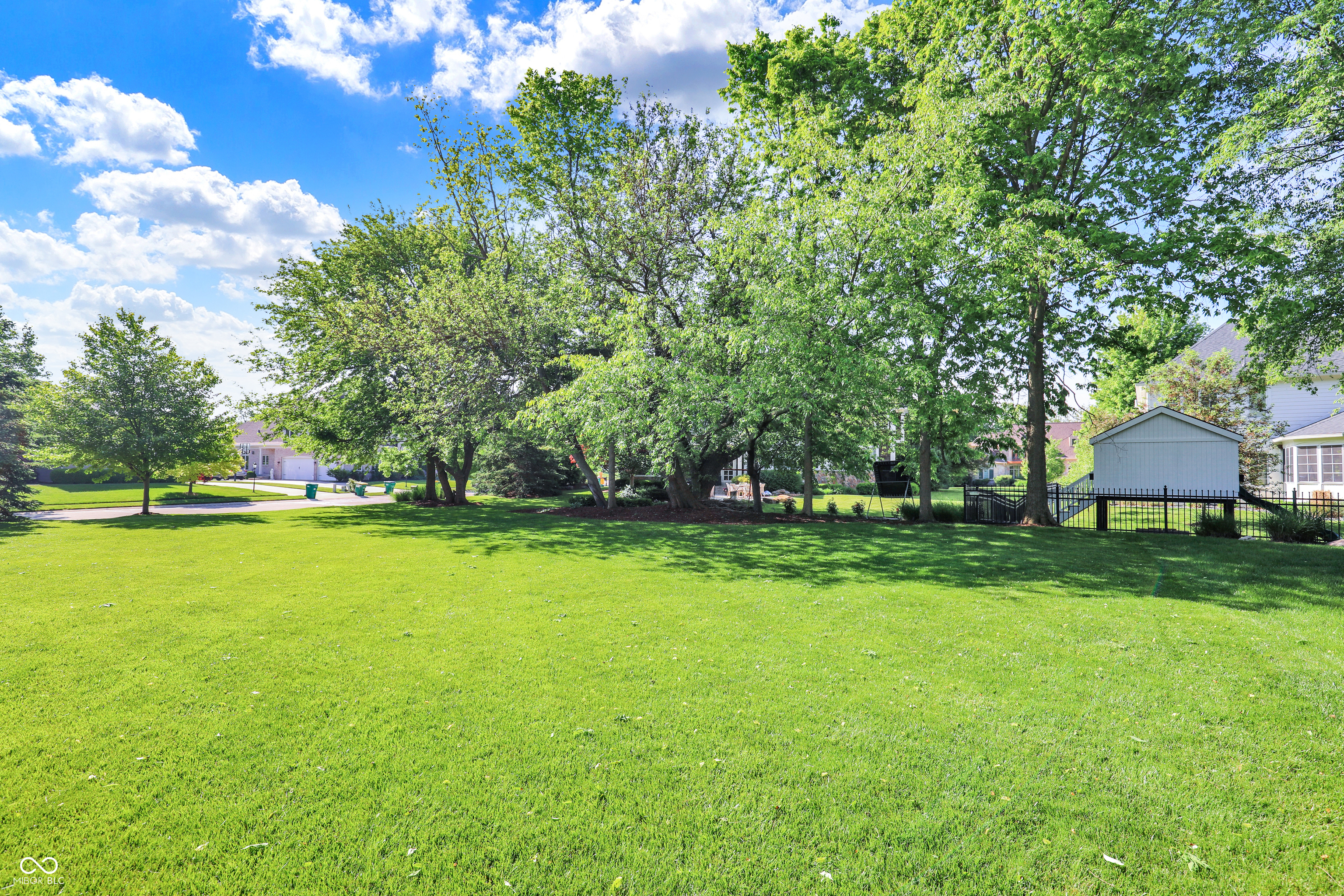 16316 Brookhollow Drive