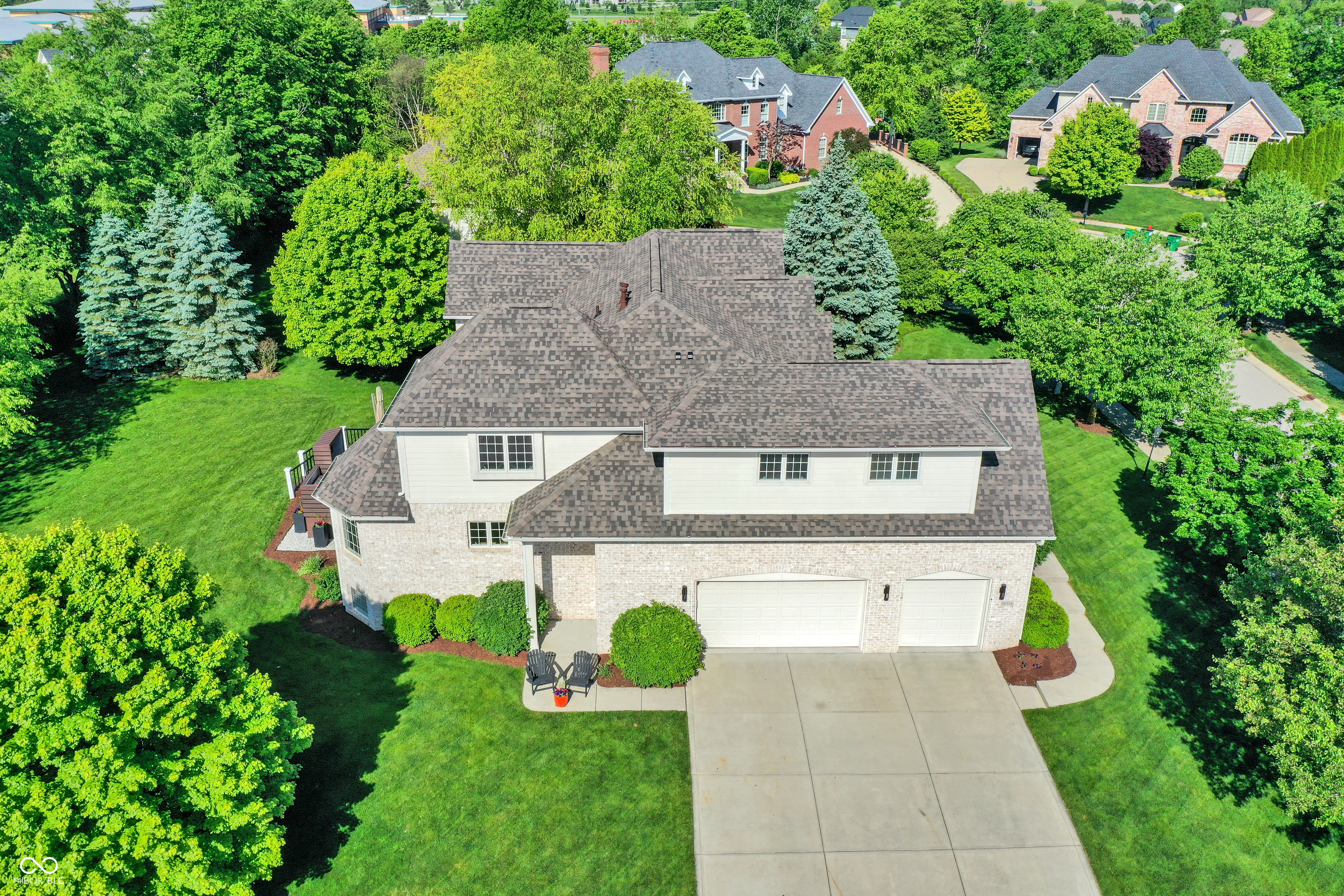 16316 Brookhollow Drive