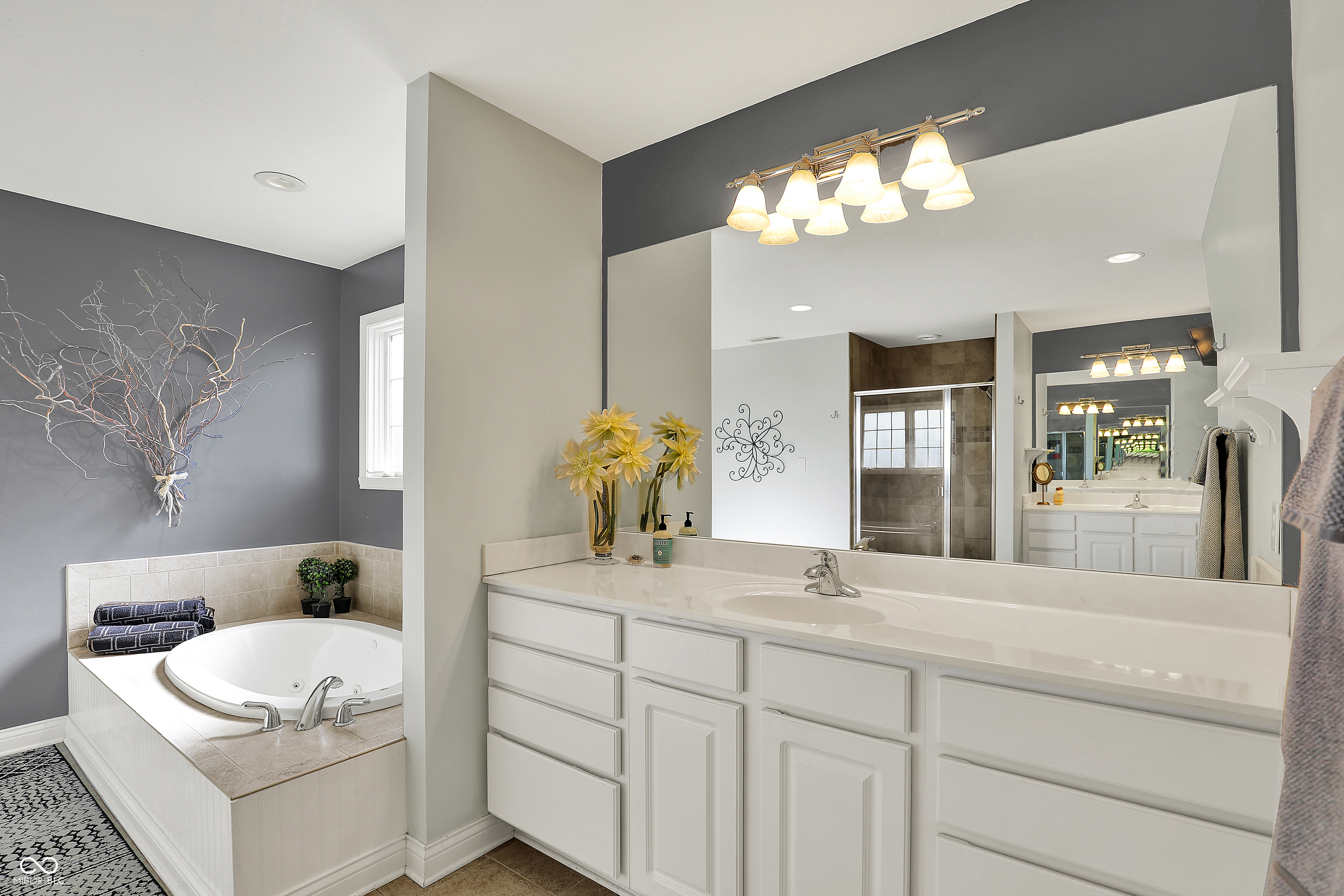 16316 Brookhollow Drive