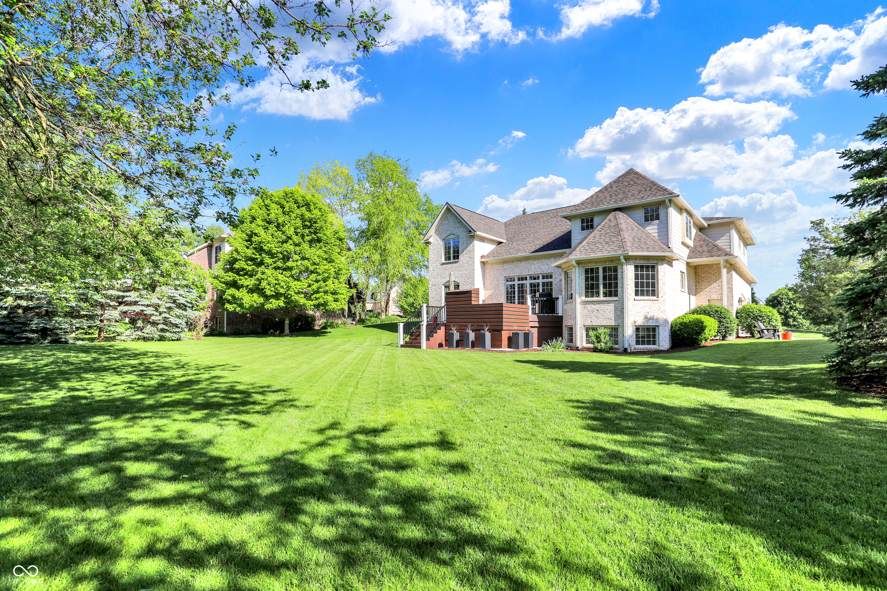 16316 Brookhollow Drive