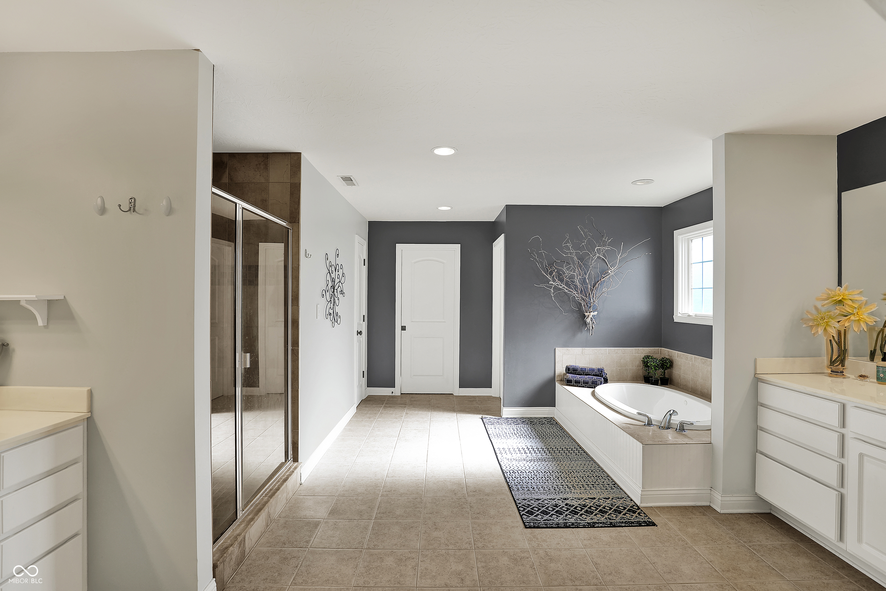 16316 Brookhollow Drive