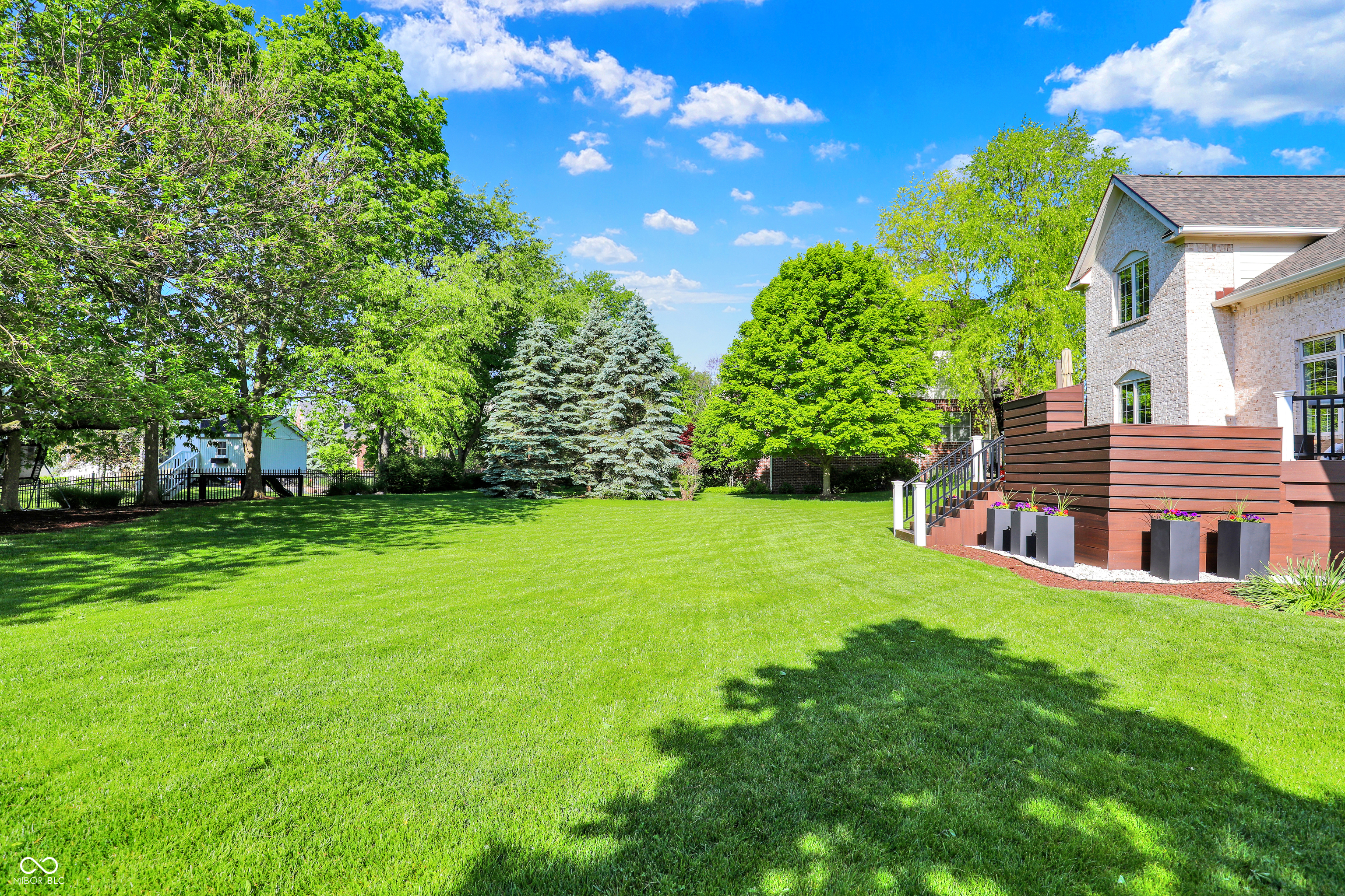 16316 Brookhollow Drive