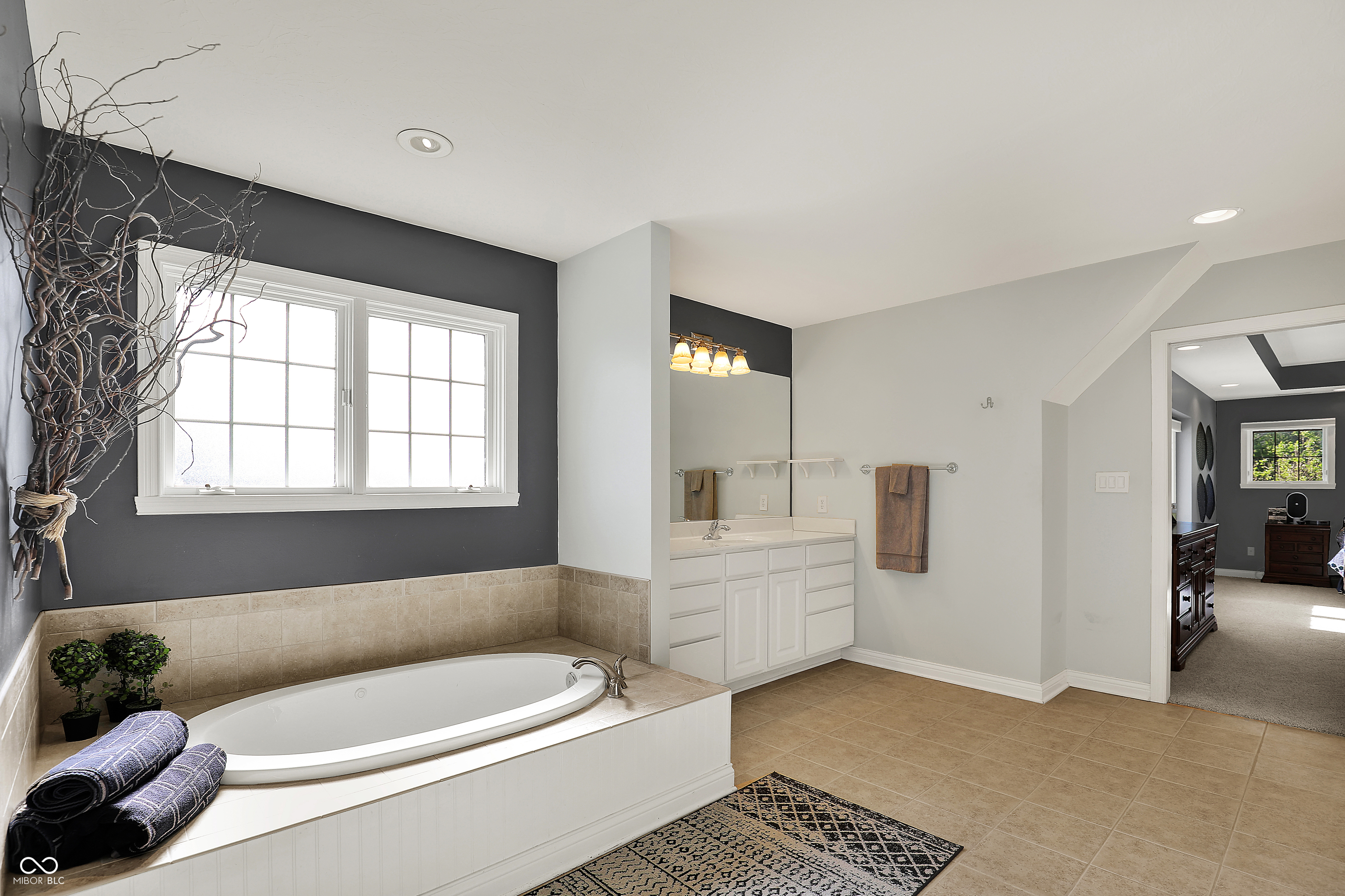 16316 Brookhollow Drive