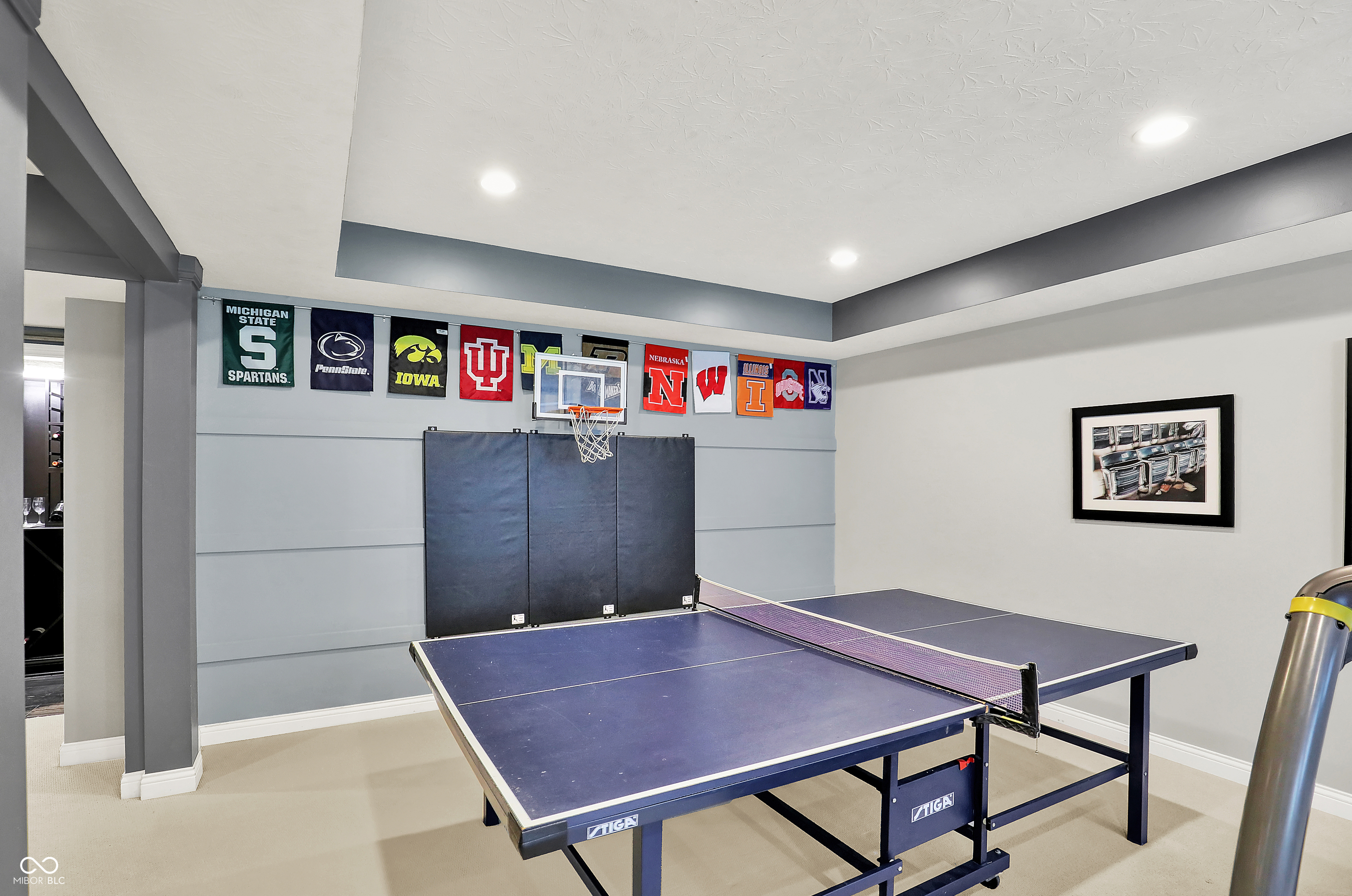 16316 Brookhollow Drive