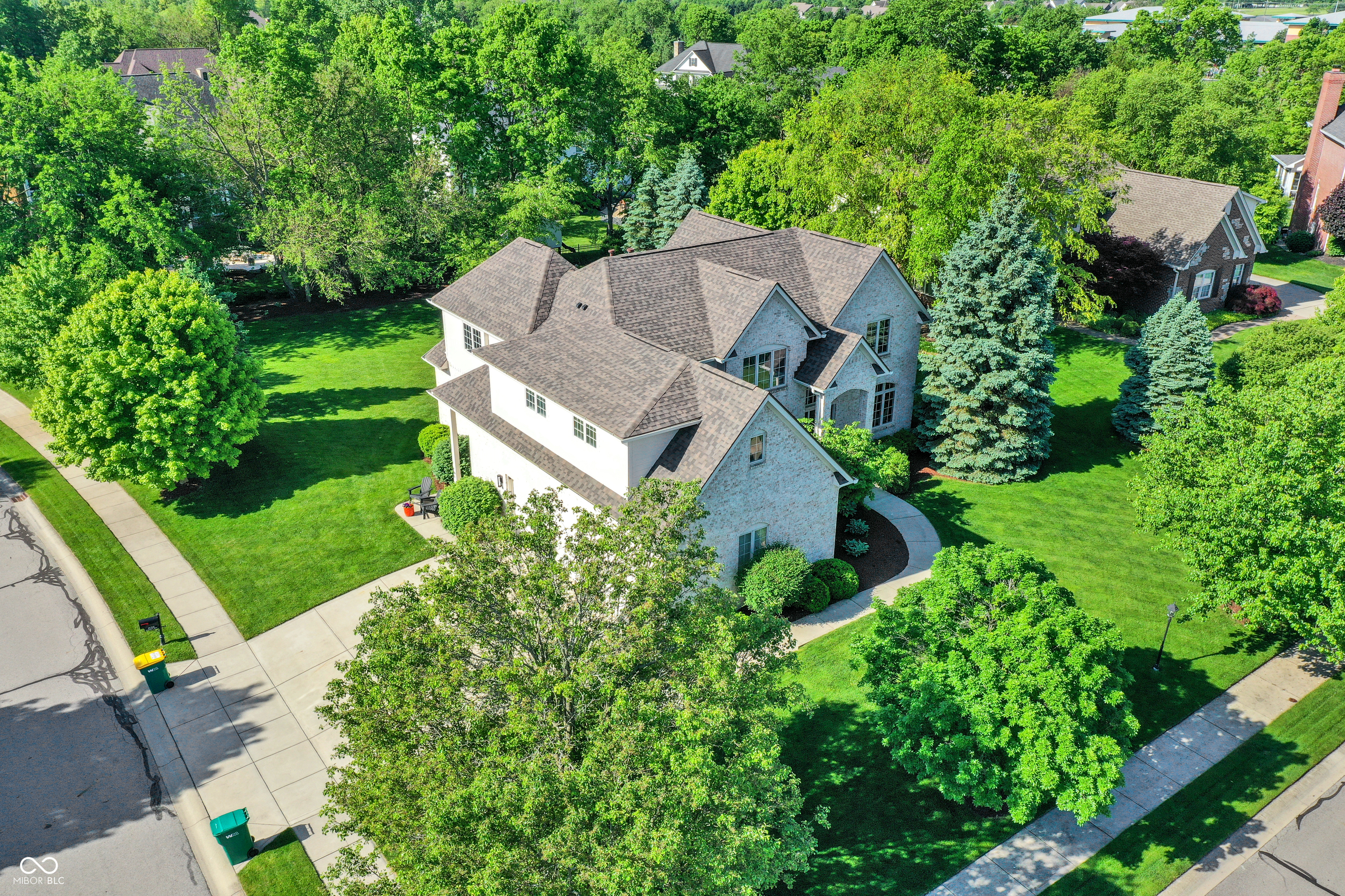 16316 Brookhollow Drive